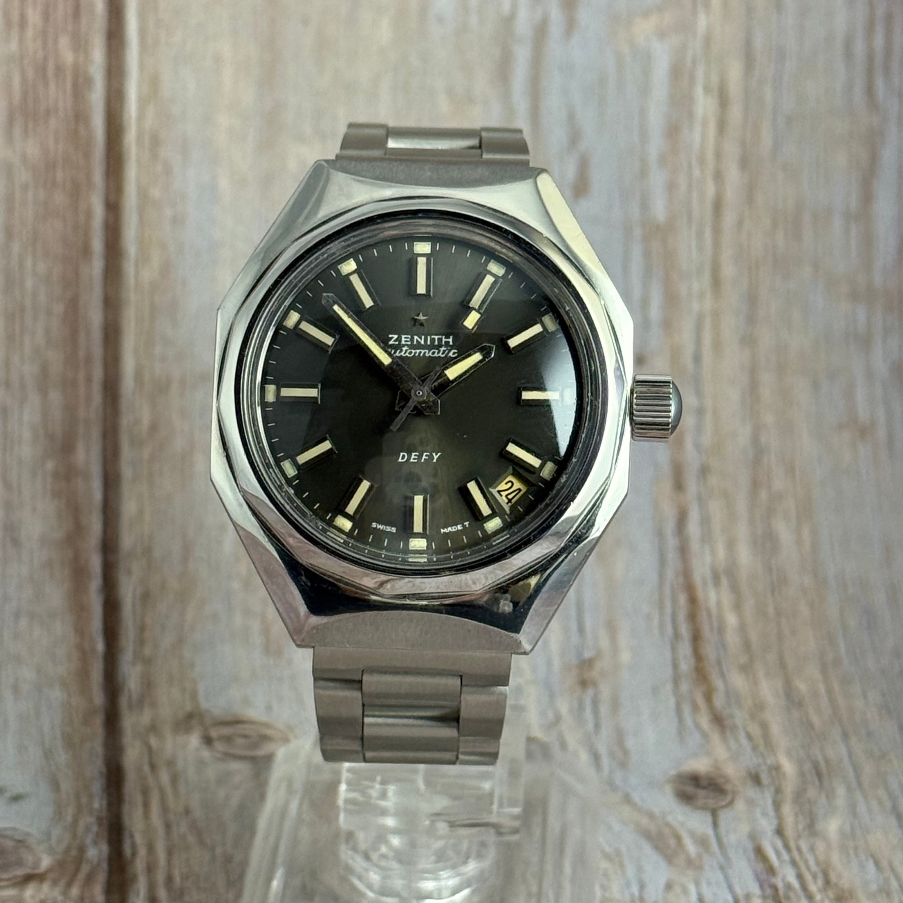 1970s Zenith Defy ‘charcoal’ dial men’s divers watch