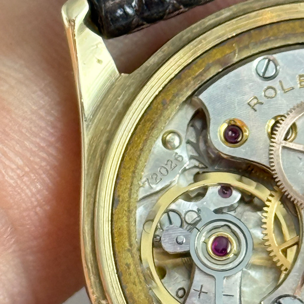 1947 Rolex 9ct gold men’s Manual wind wrist watch 30mm Arabic dial