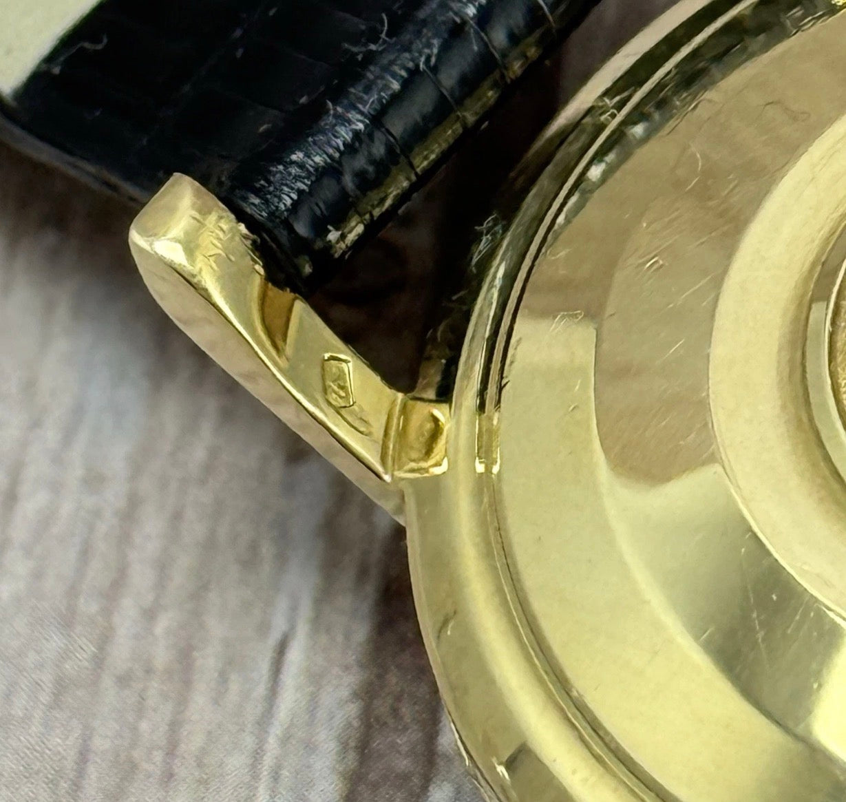 18ct solid Gold Omega Seamaster De Ville Automatic Men’s Watch C1963 35mm (166.025)