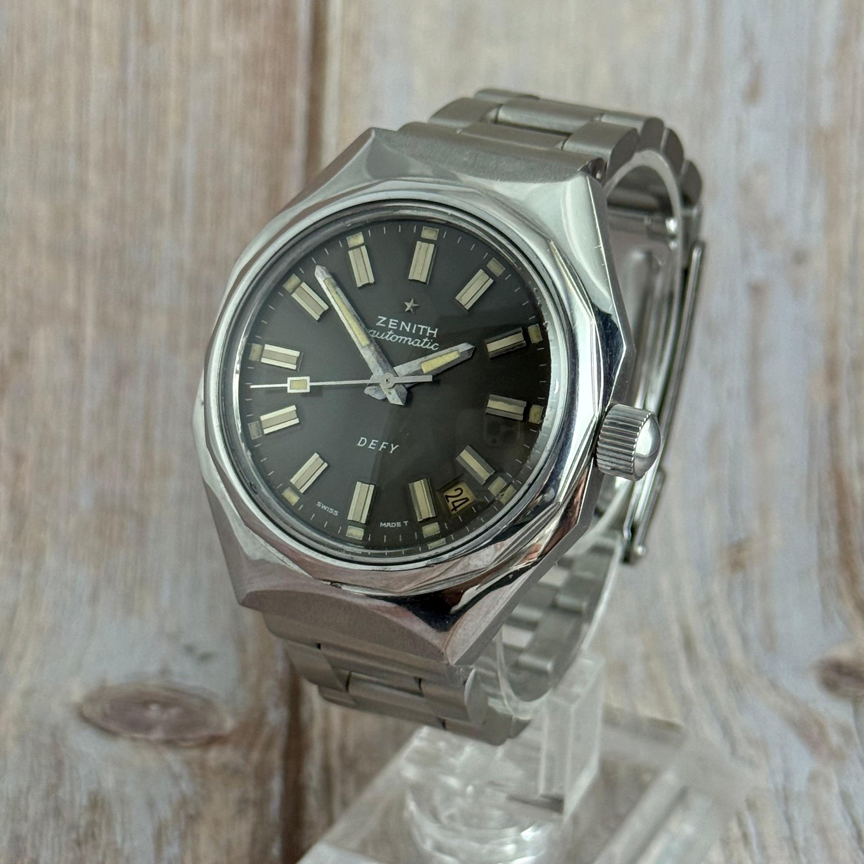 1970s Zenith Defy ‘charcoal’ dial men’s divers watch