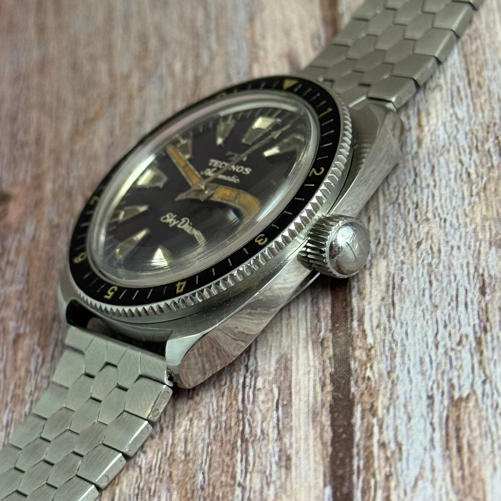 1960s Technos Sky diver automatic men’s divers watch 37mm
