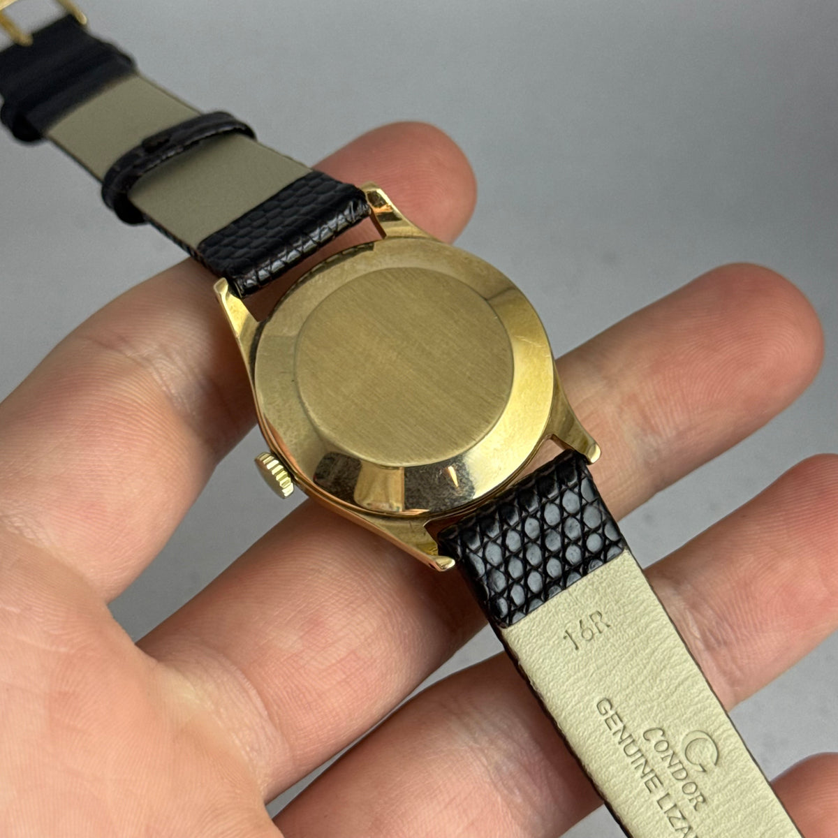 1947 Rolex 9ct gold men’s Manual wind wrist watch 30mm Arabic dial
