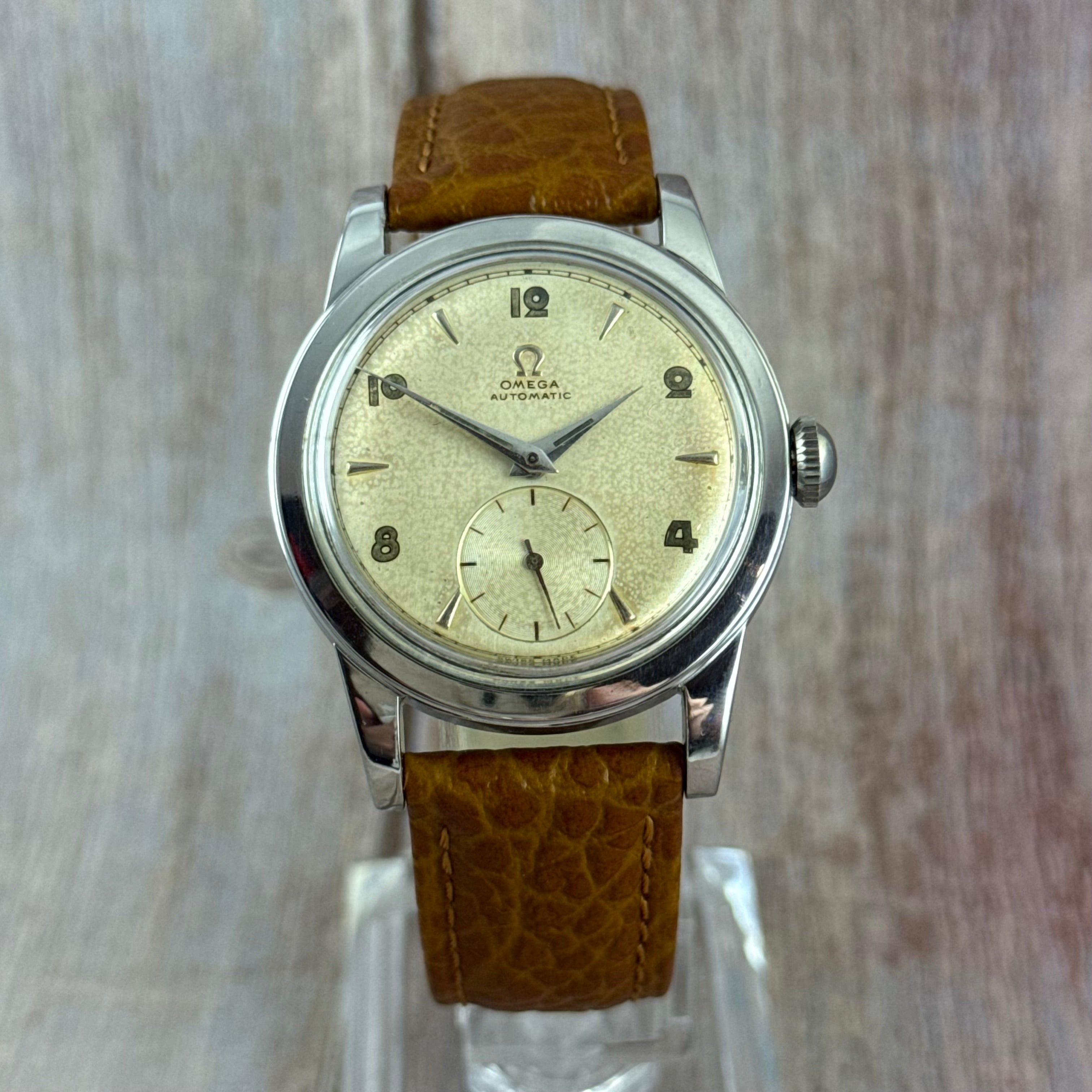 1950 Omega bumper automatic gents steel “deco Arabic” dial watch (2576-10)