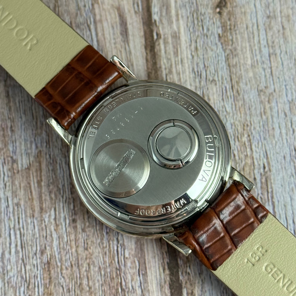 1964 Bulova Accutron spaceview men’s electronic tuning fork wrist watch