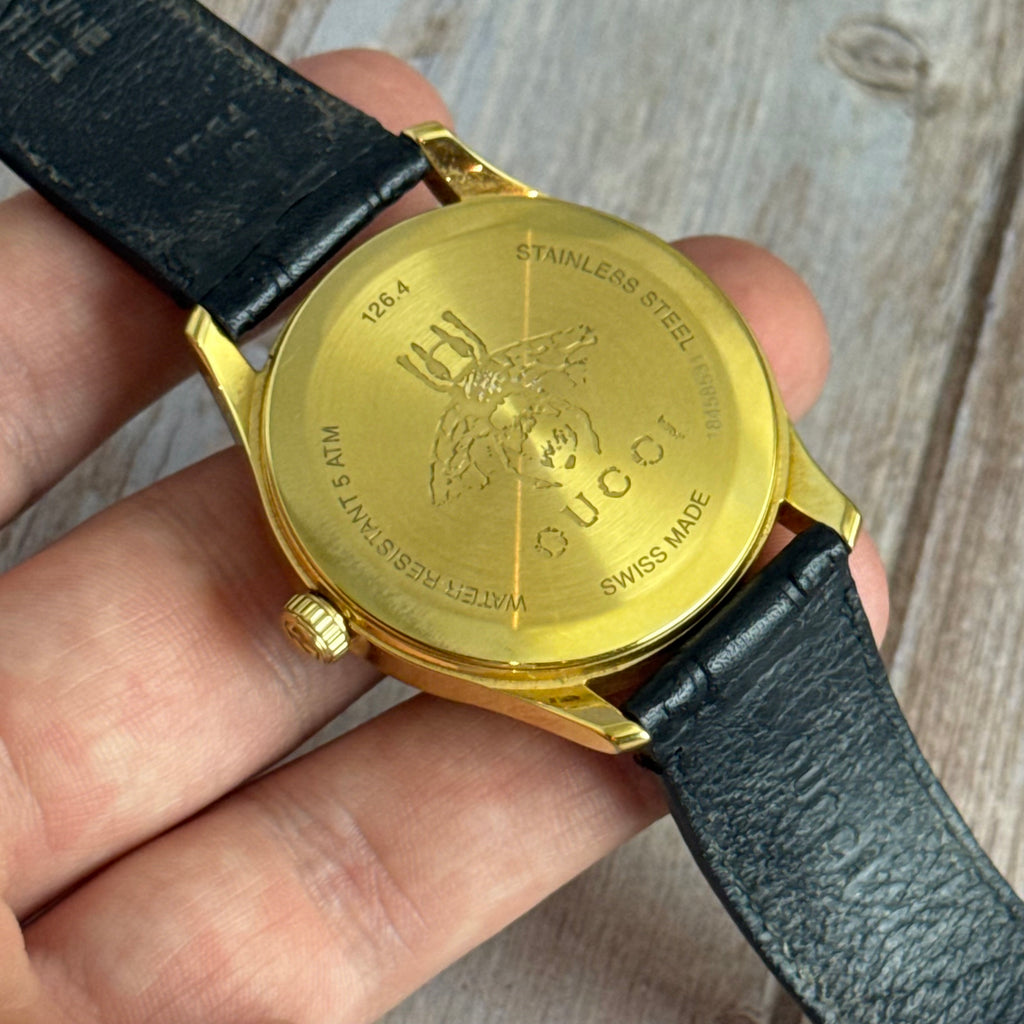 Gucci G timeless mens Leather dial wrist watch gold plated (126.4)