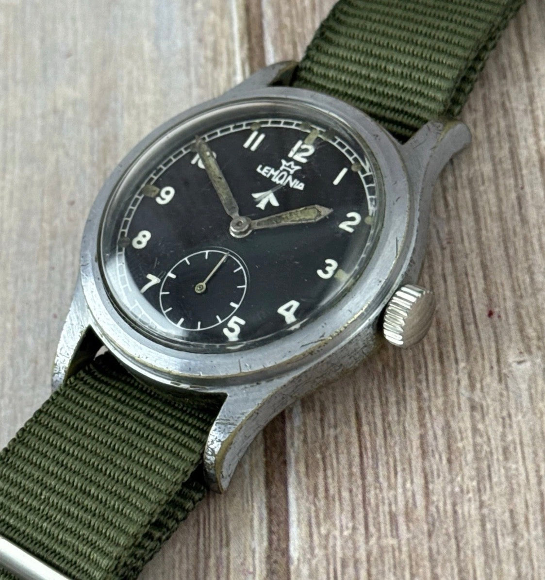 Lemania WW2 British Military Issue Dirty Dozen Men's Watch Broad Arrow W.W.W