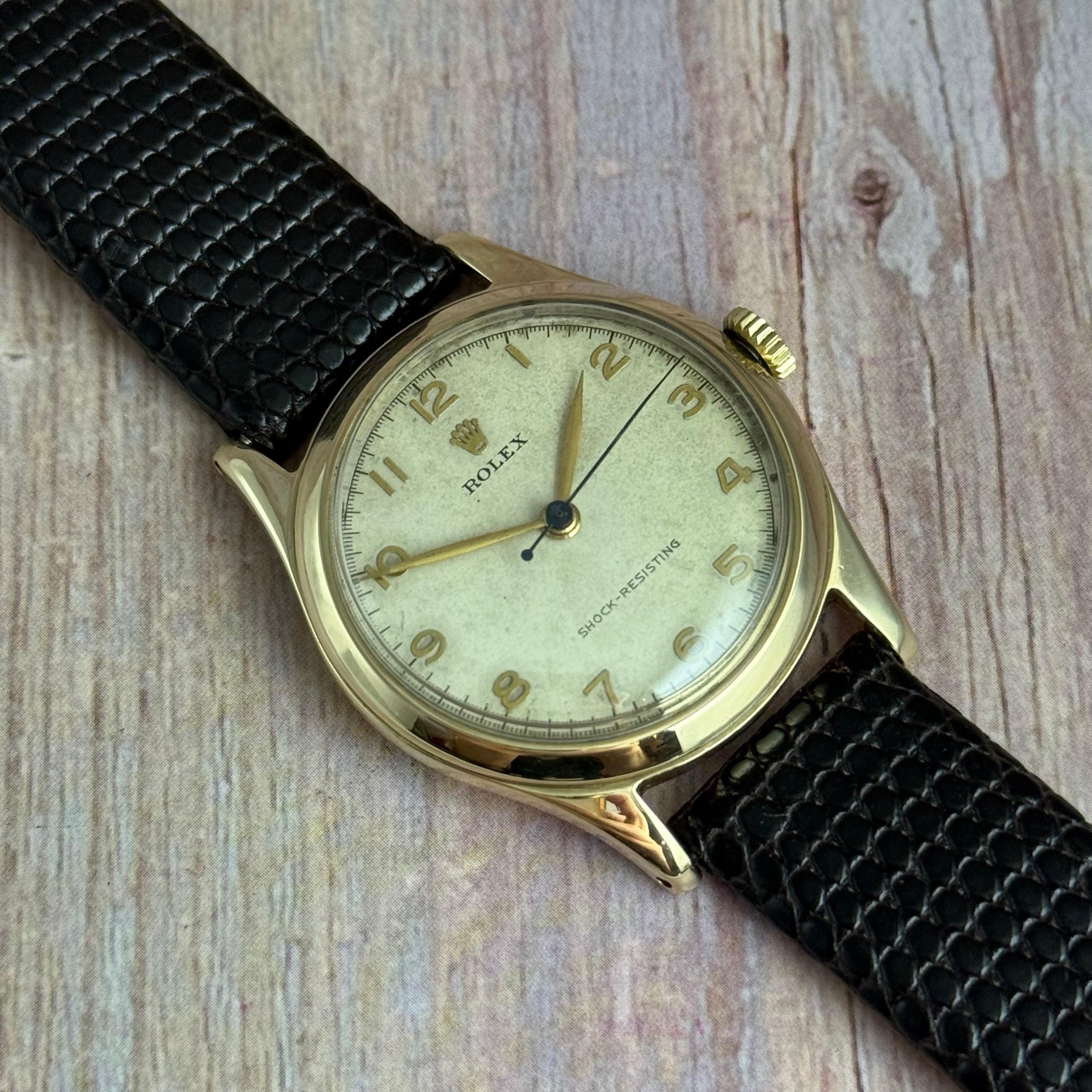 1947 Rolex 9ct gold men’s Manual wind wrist watch 30mm Arabic dial