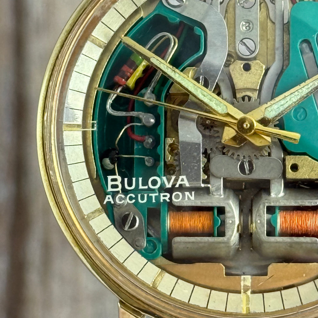 1964 Bulova Accutron spaceview men’s electronic tuning fork wrist watch