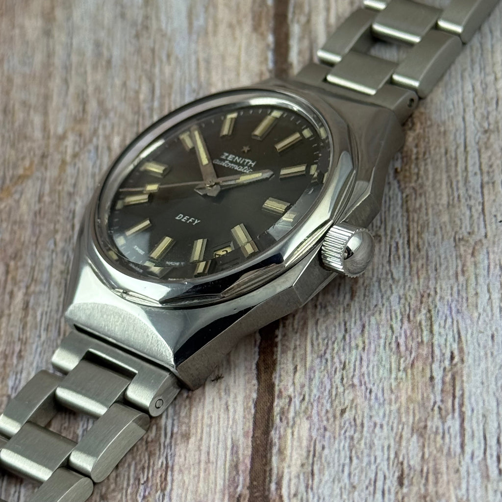 1970s Zenith Defy ‘charcoal’ dial men’s divers watch