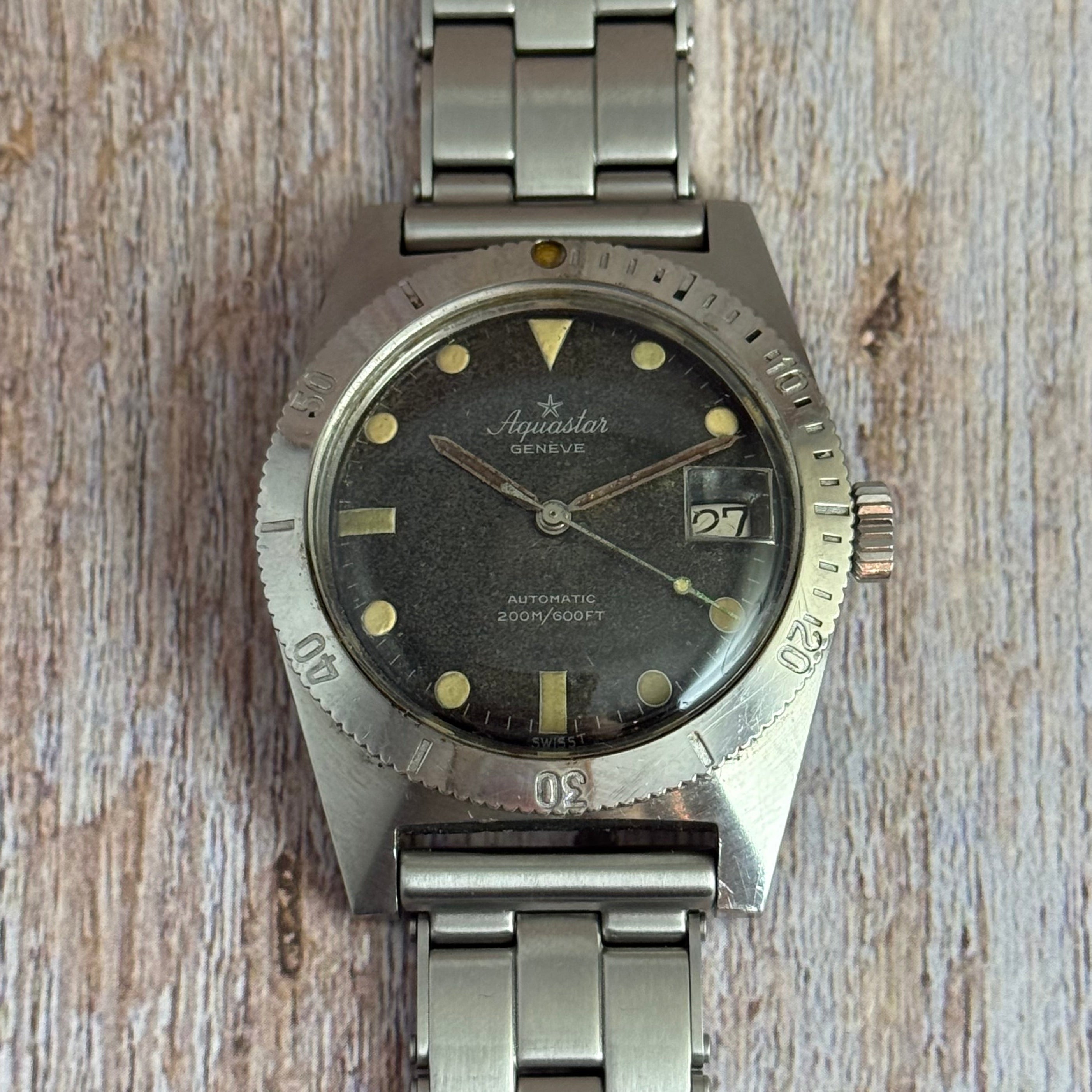 Vintage Aquastar 60 skin divers watch “tropical” patina men’s automatic watch
