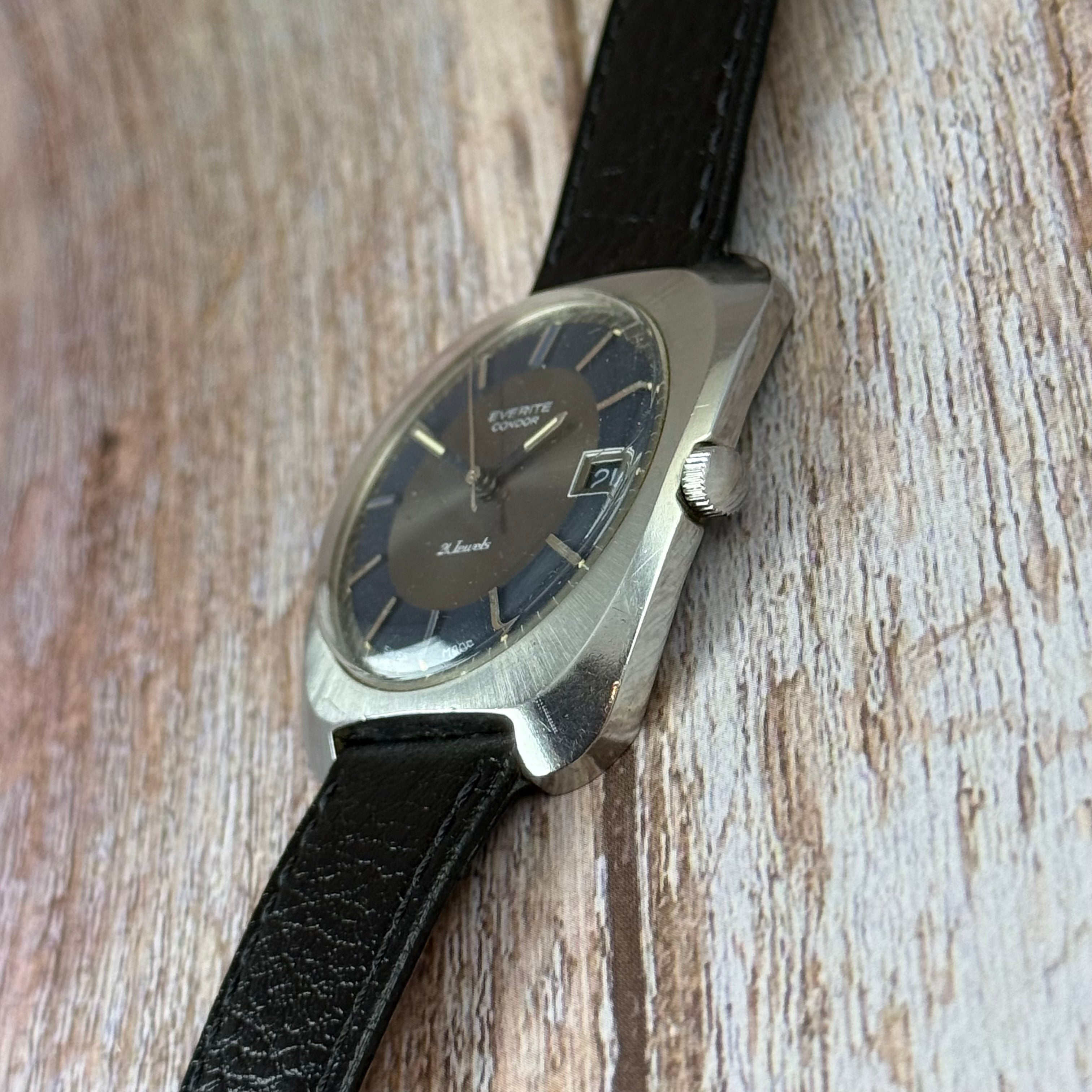 1970s Everite Condor gents manual wind UFO case wrist watch