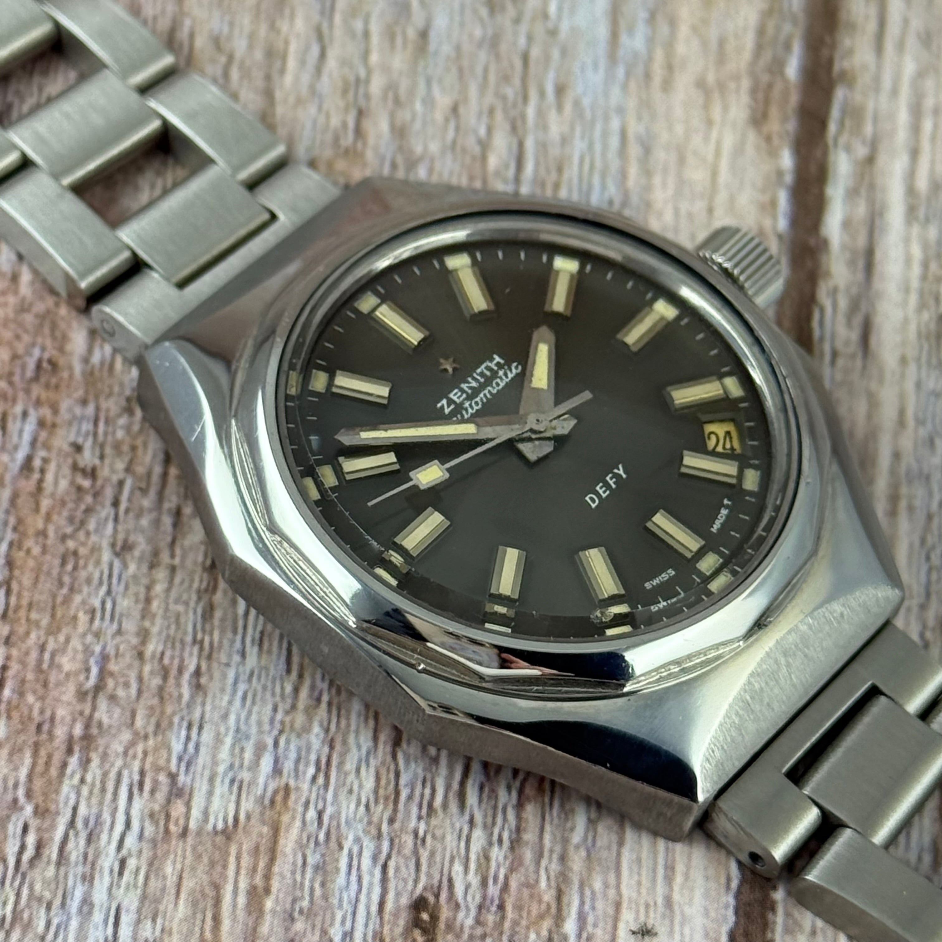 1970s Zenith Defy ‘charcoal’ dial men’s divers watch