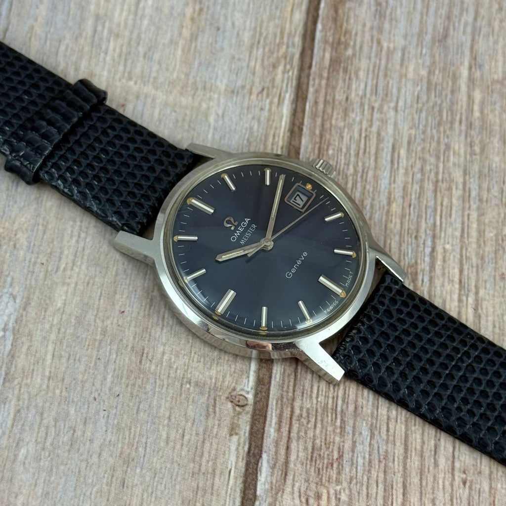 1970 Omega Geneve men’s double signed blue dial Miester watch (136.070)