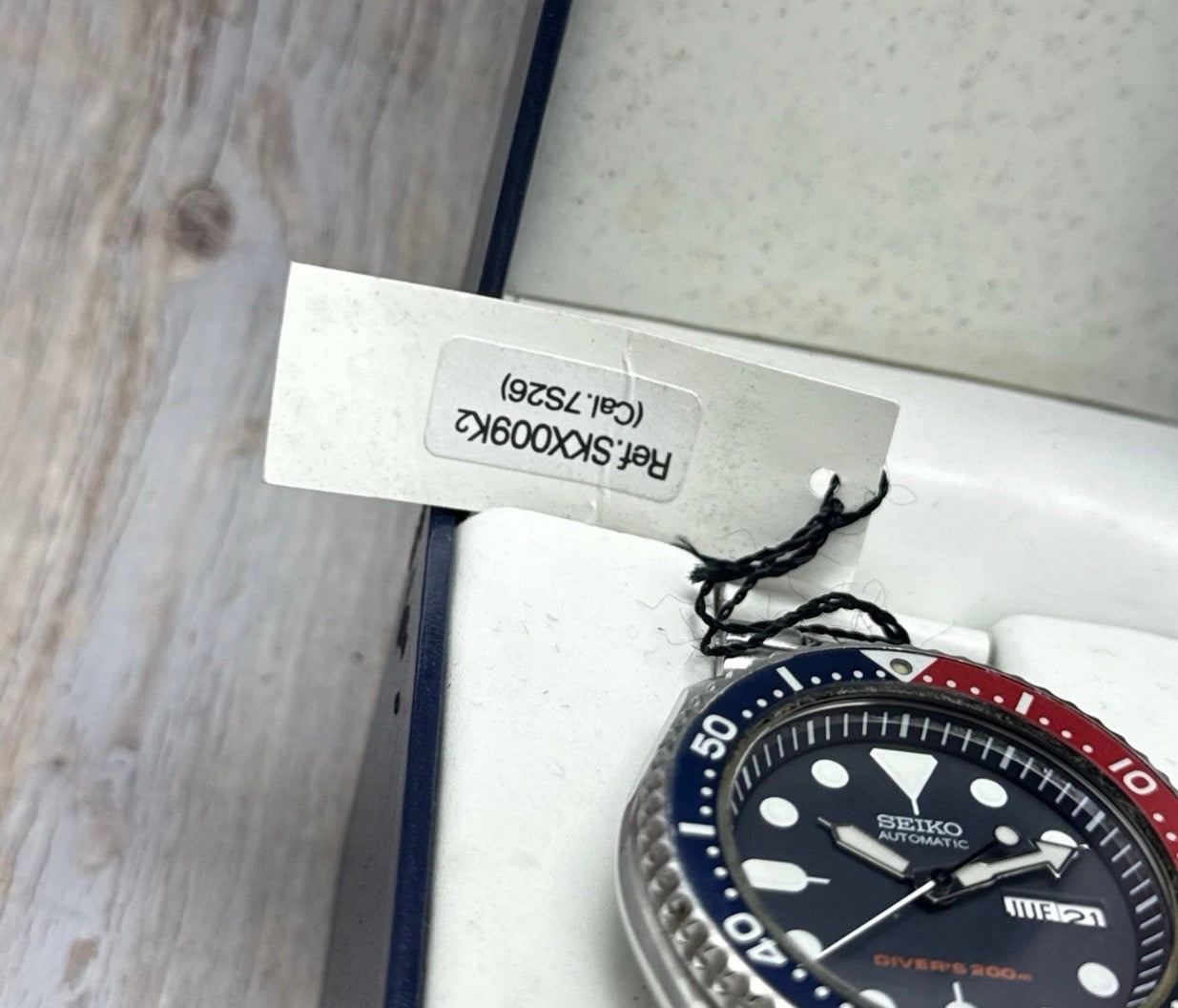 1996 Seiko Automatic Men’s Divers Watch Pepsi 200M (SKX009K) NEW OLD STOCK