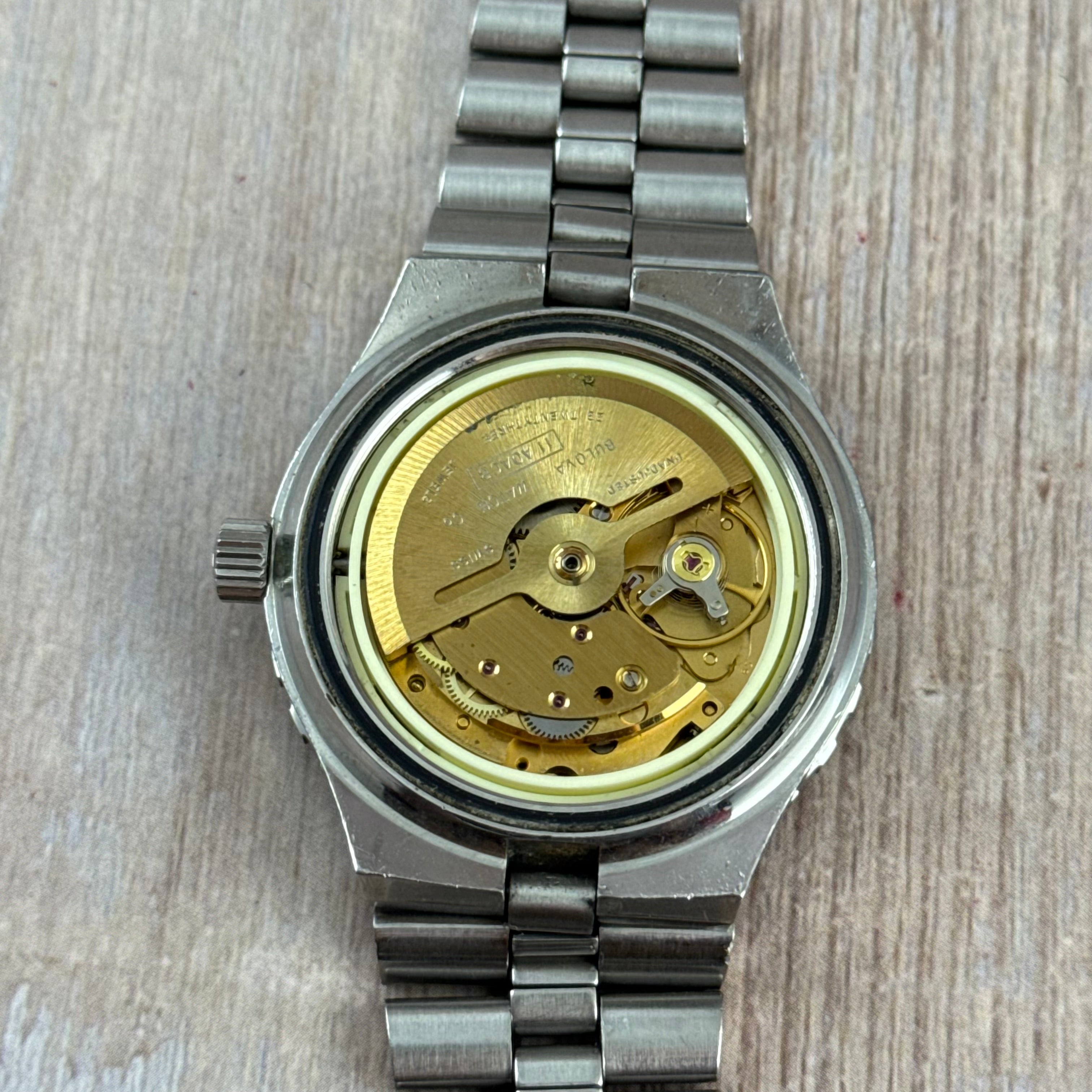 1970s ICONIC Bulova “Devil diver” men’s divers watch 39mm
