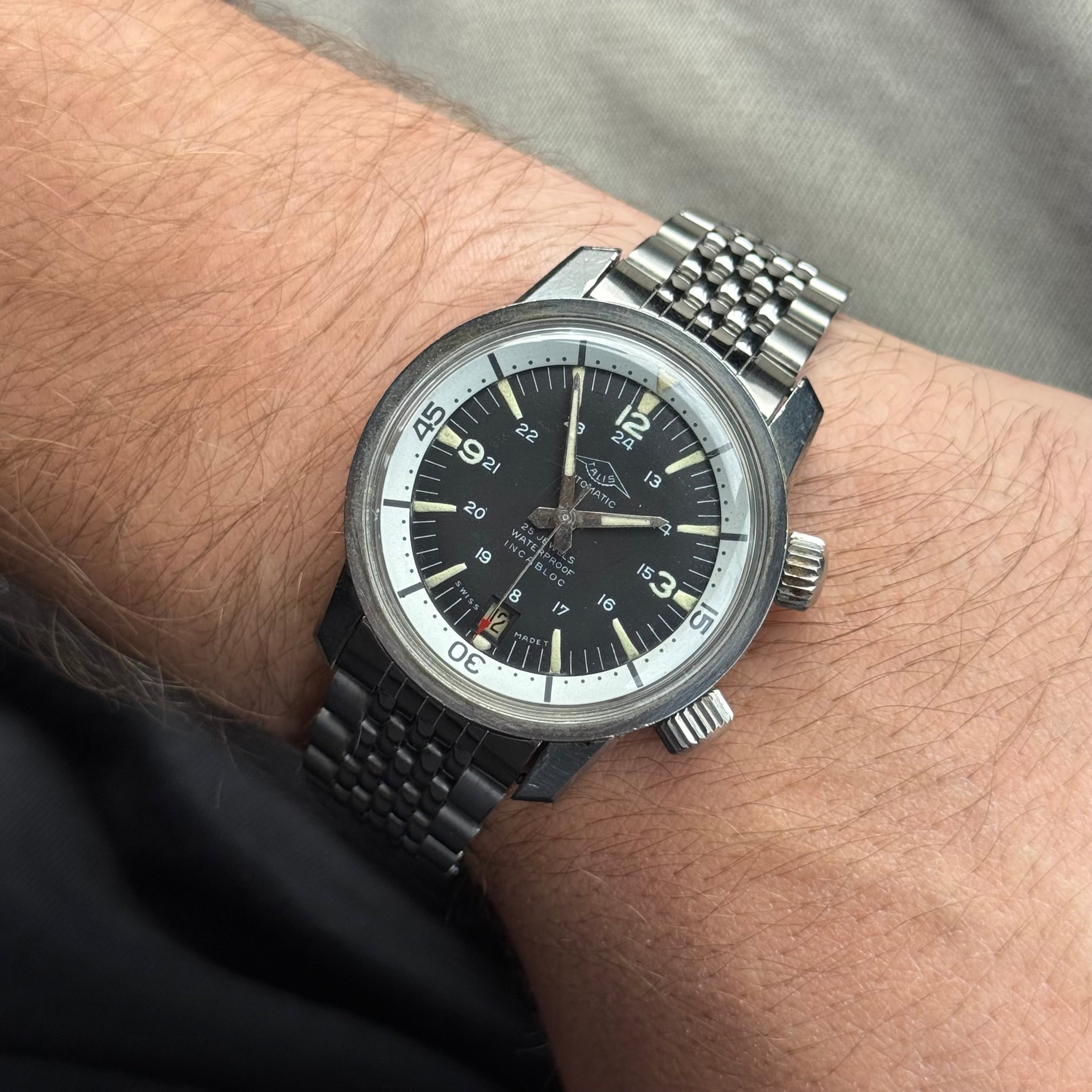 1960s Talis Super compressor men’s deep sea automatic divers watch 37mm