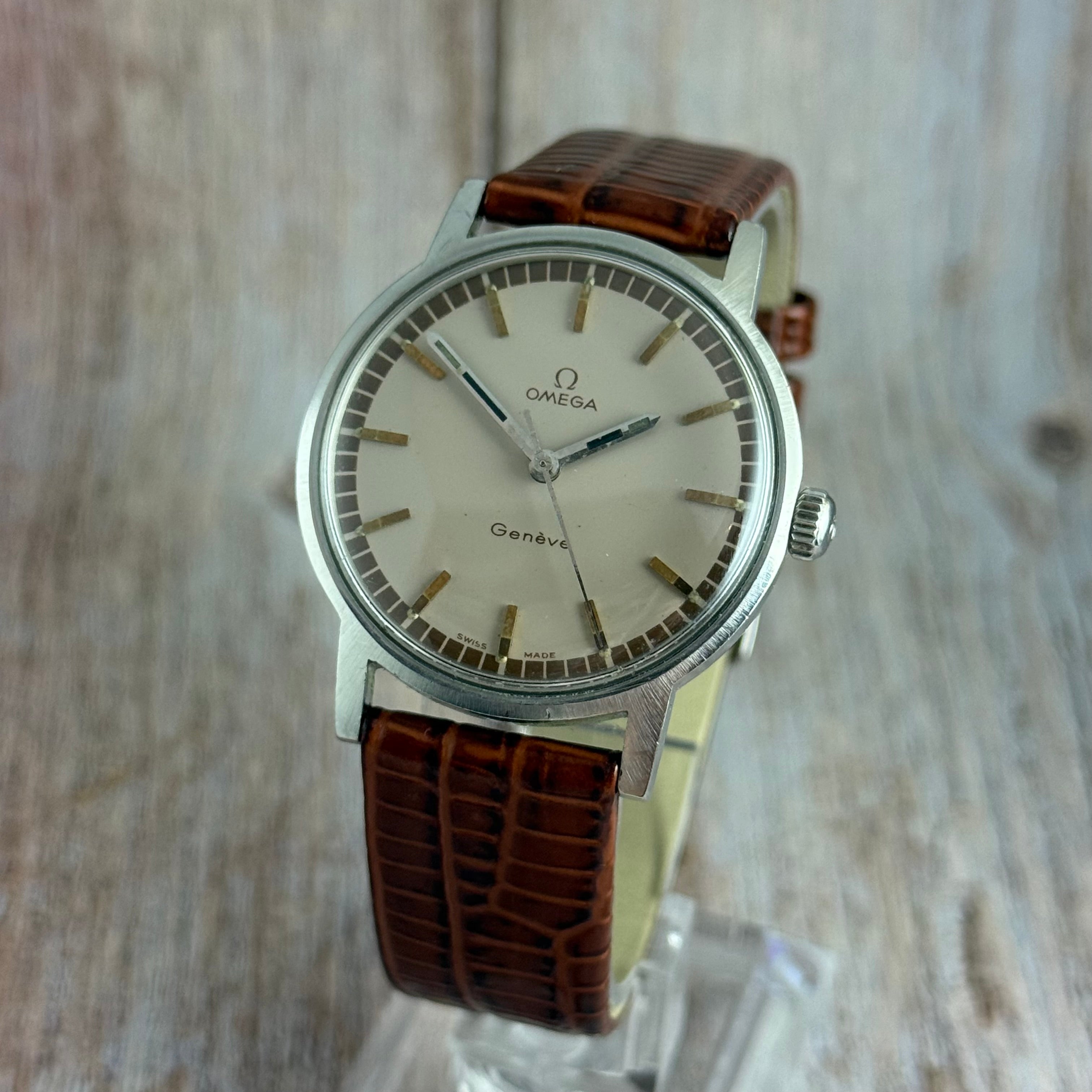 1970 Omega Genève men’s Manual wind wrist watch 35mm (135.070)