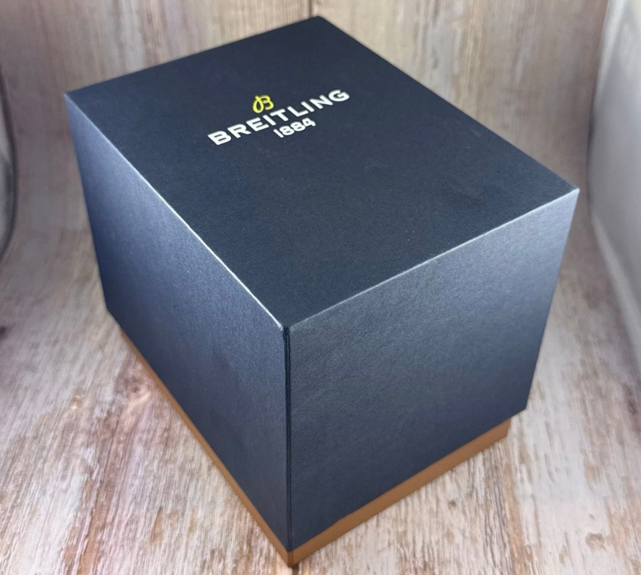 Breitling Pro Endurance X82310 – 2022 Model – 44mm Men’s Watch