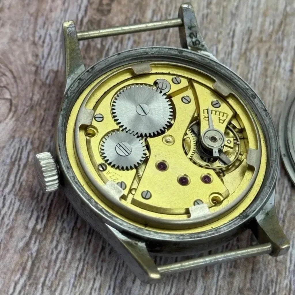 Lemania WW2 British Military Issue Dirty Dozen Men's Watch Broad Arrow W.W.W