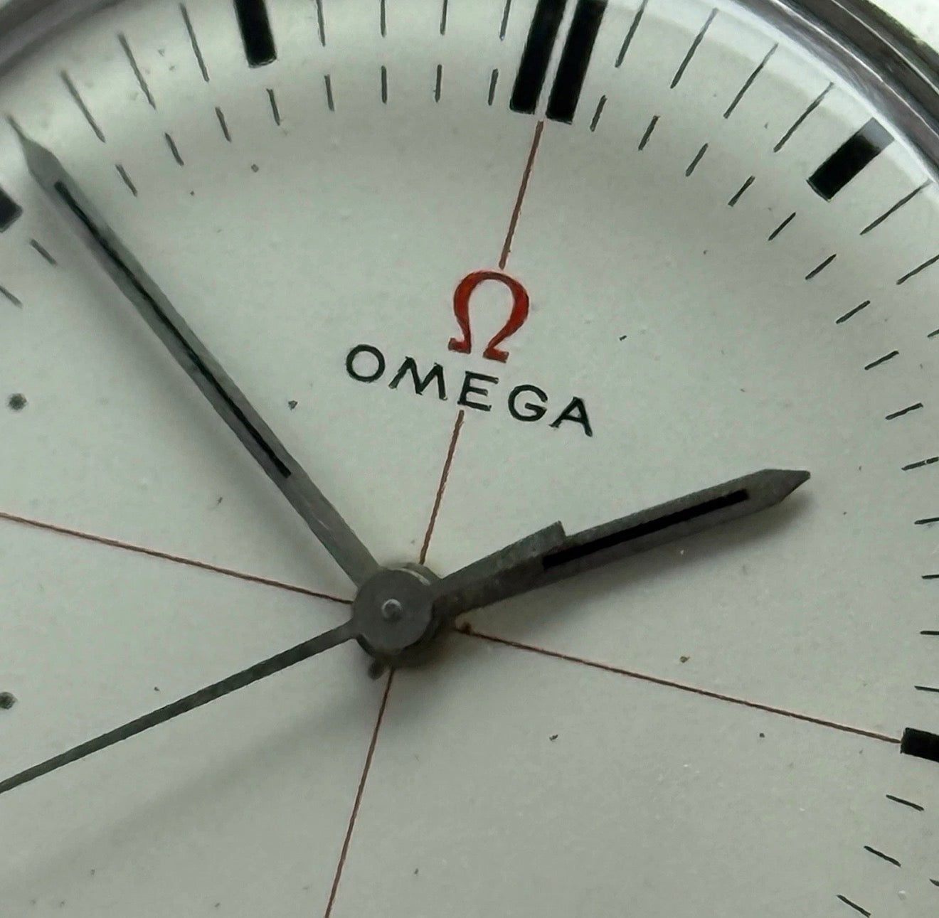 1965 Omega Technical Red Cross Hair Dial Men’s Manual Wind Watch (131.019)