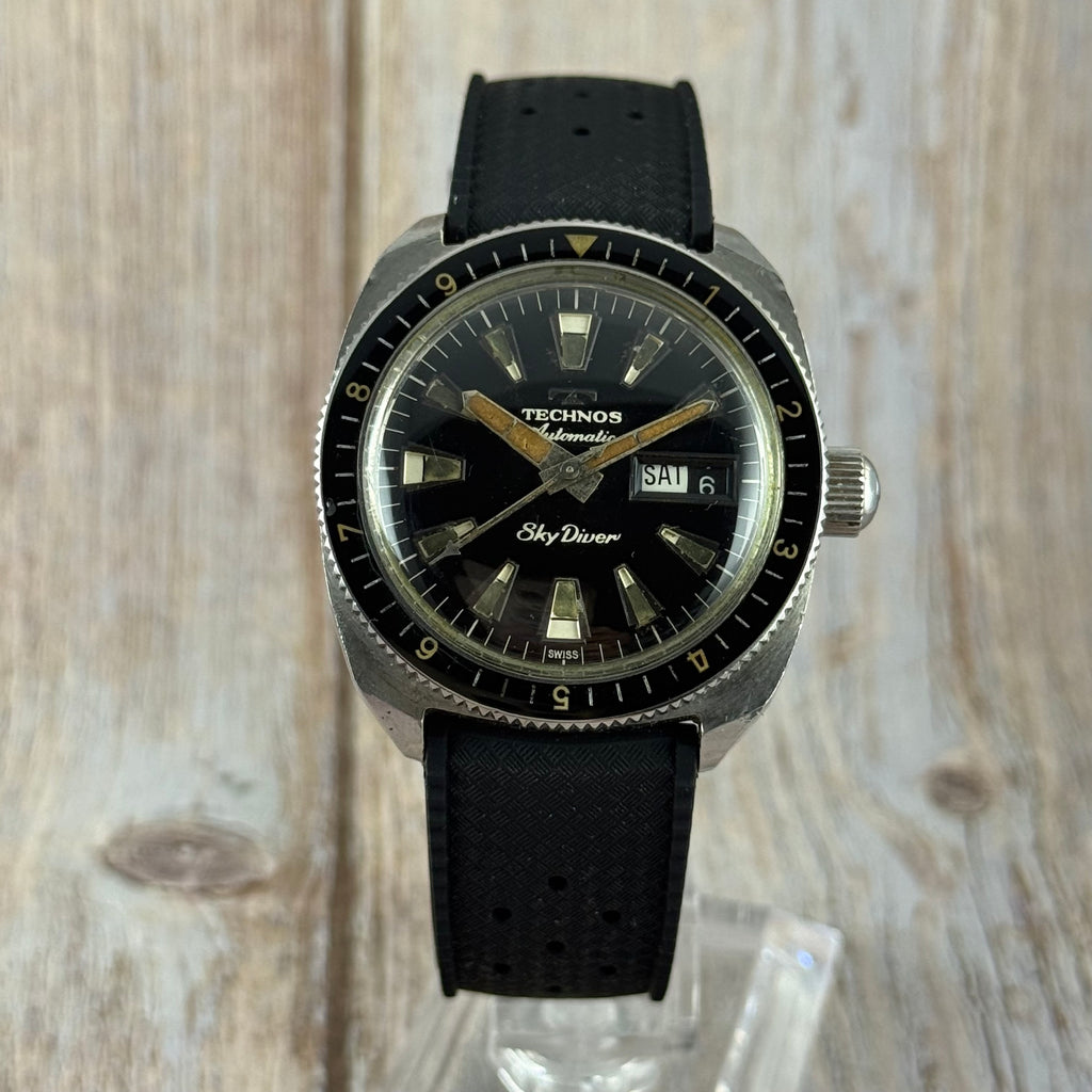 1960s Technos Sky diver automatic men’s divers watch 37mm