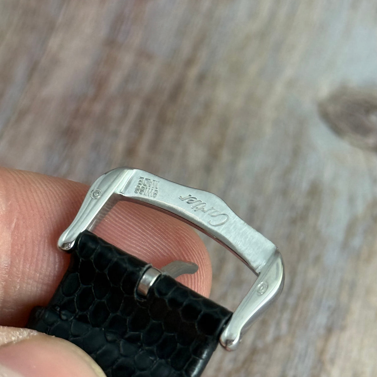 2010 Cartier Tank Solo unisex quartz wrist watch (2715) 27mm
