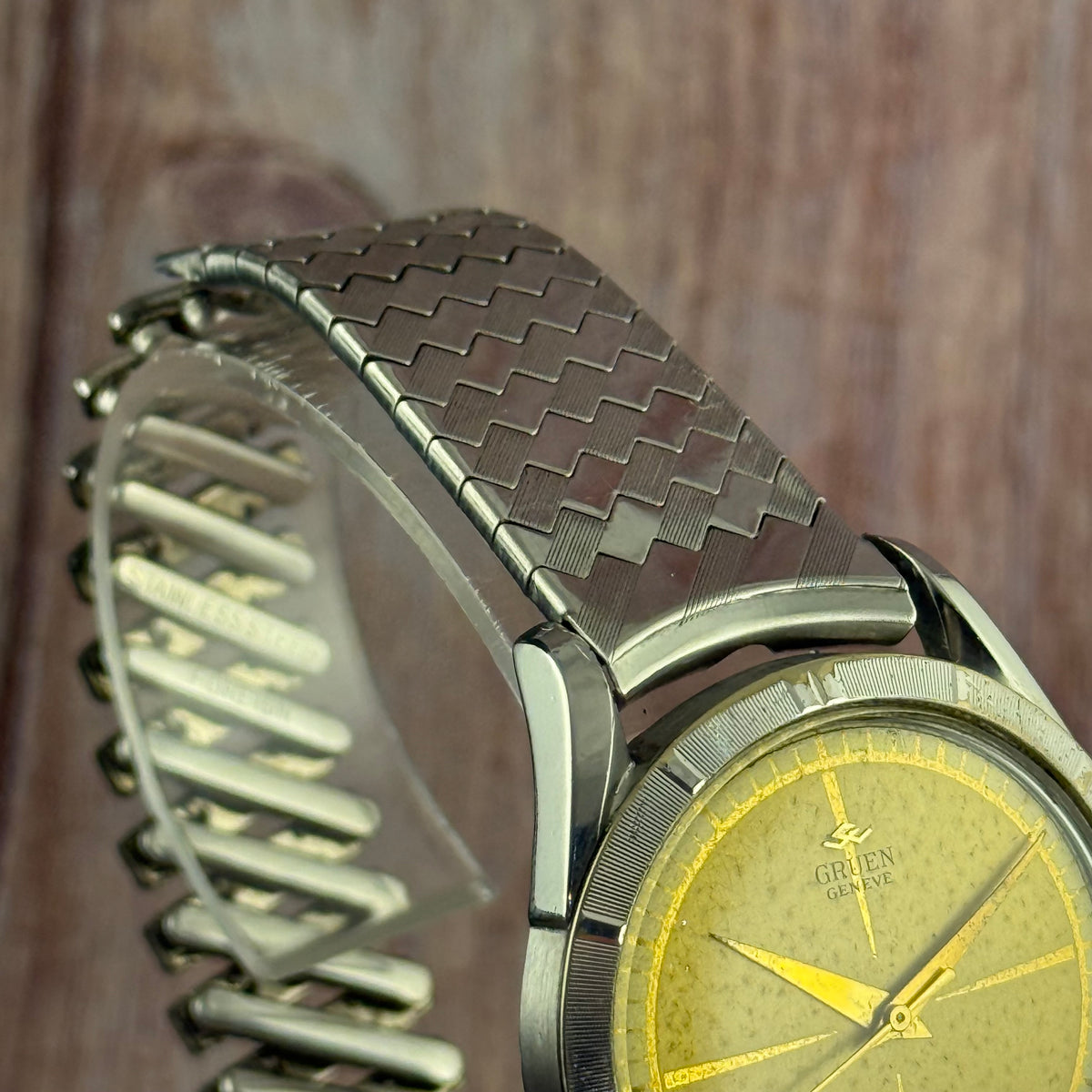1950s Gruen Precision autowind ‘bumper’ automatic men’s wrist watch boxed 34mm