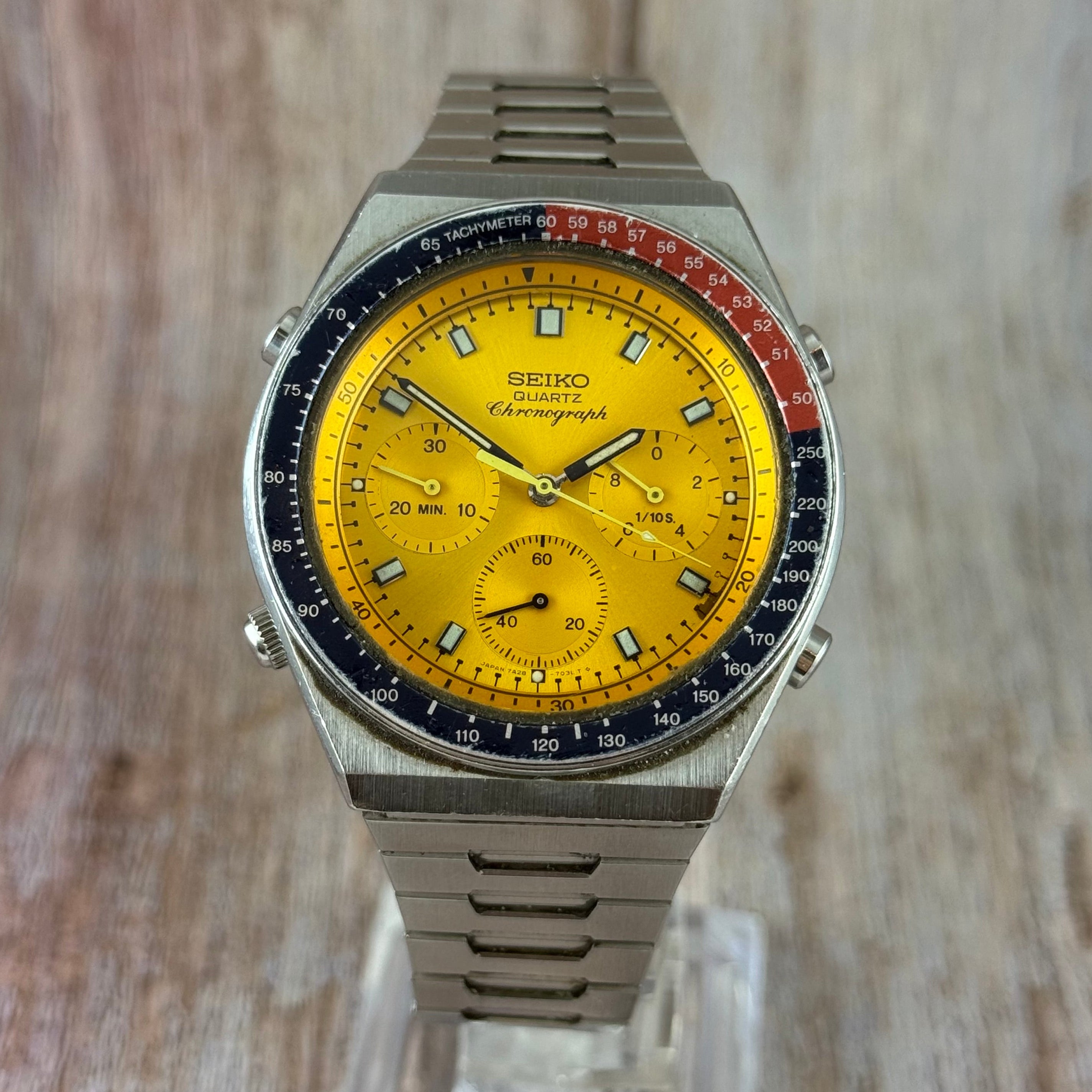 1983 Seiko Chronograph 'Quartz Pogue' pepsi bezel Watch Ref 7A28-7030 Working