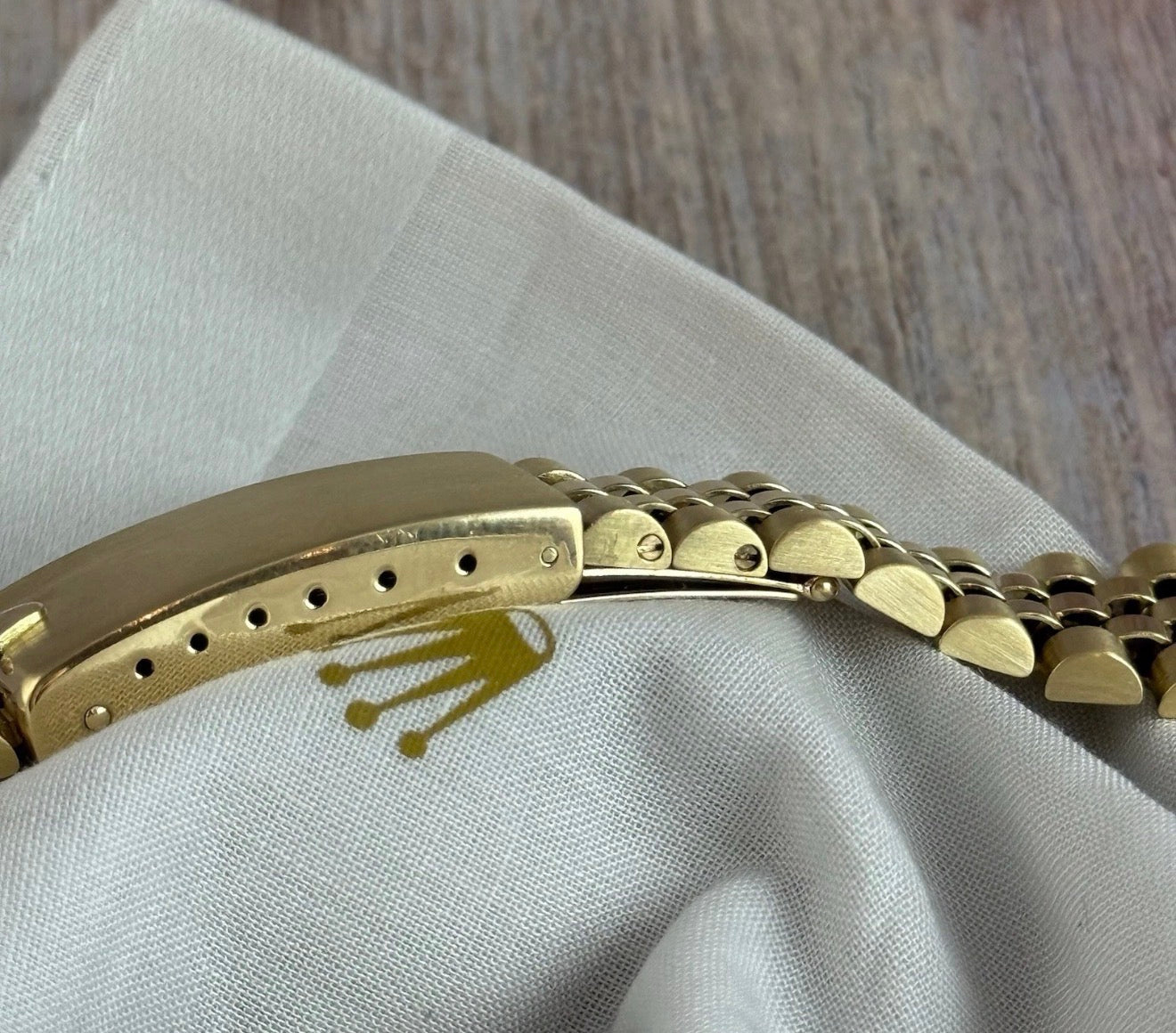 18ct Rolex Oyster Perpetual 31 Ladies Solid Gold Watch Bracelet Box Papers 1996