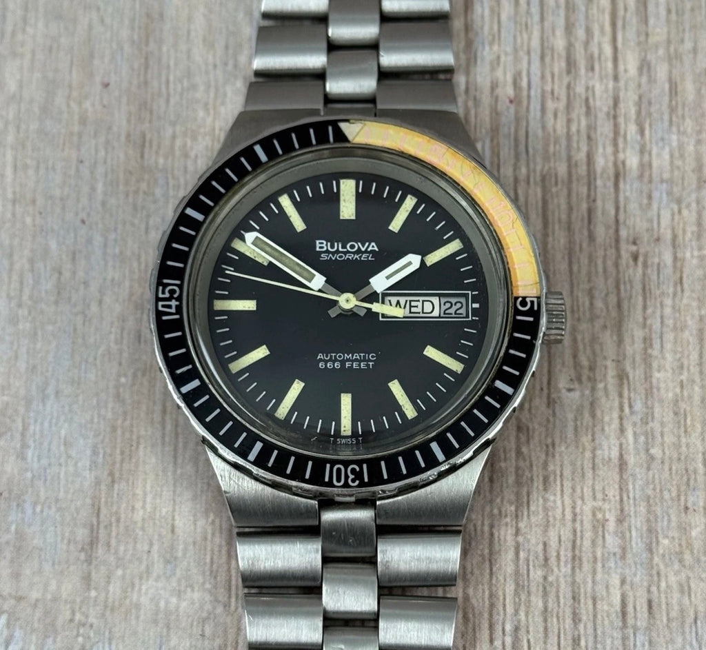 1974 Bulova Snorkel ‘devil Diver’ Men’s Dive Watch 666ft 38mm Boxed  Bakelite