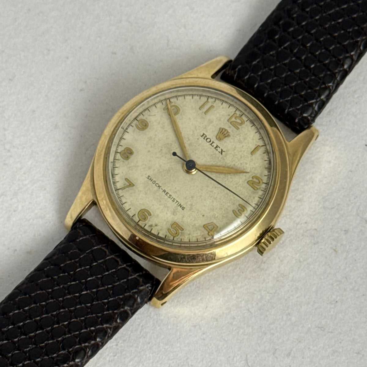1947 Rolex 9ct gold men’s Manual wind wrist watch 30mm Arabic dial