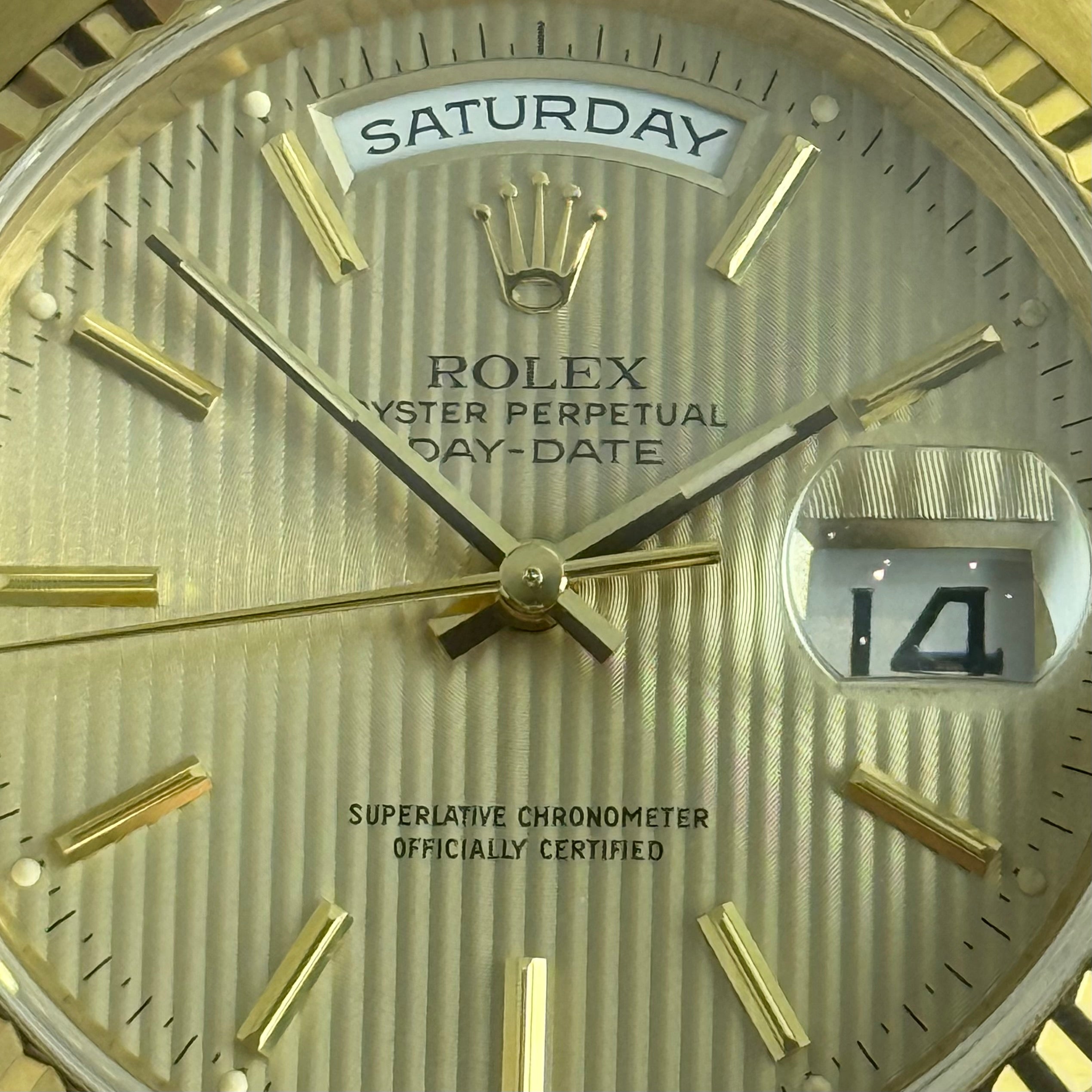 1989 Rolex Day-Date 36 ‘President’ men’s yellow gold watch tapestry dial gold jubilee bracelet, box & booklets