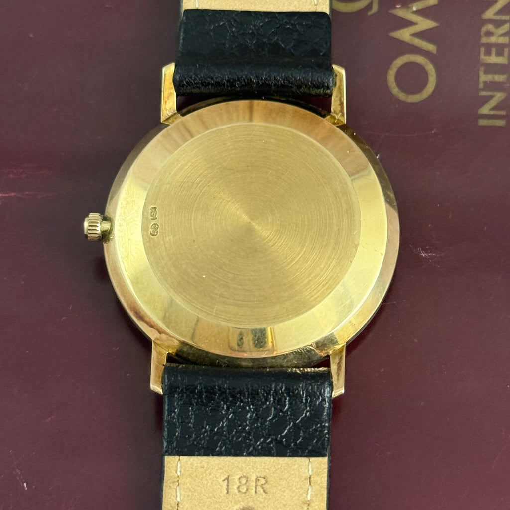 9ct solid gold Omega quartz men’s wrist watch 34mm with guarantee circa 1988