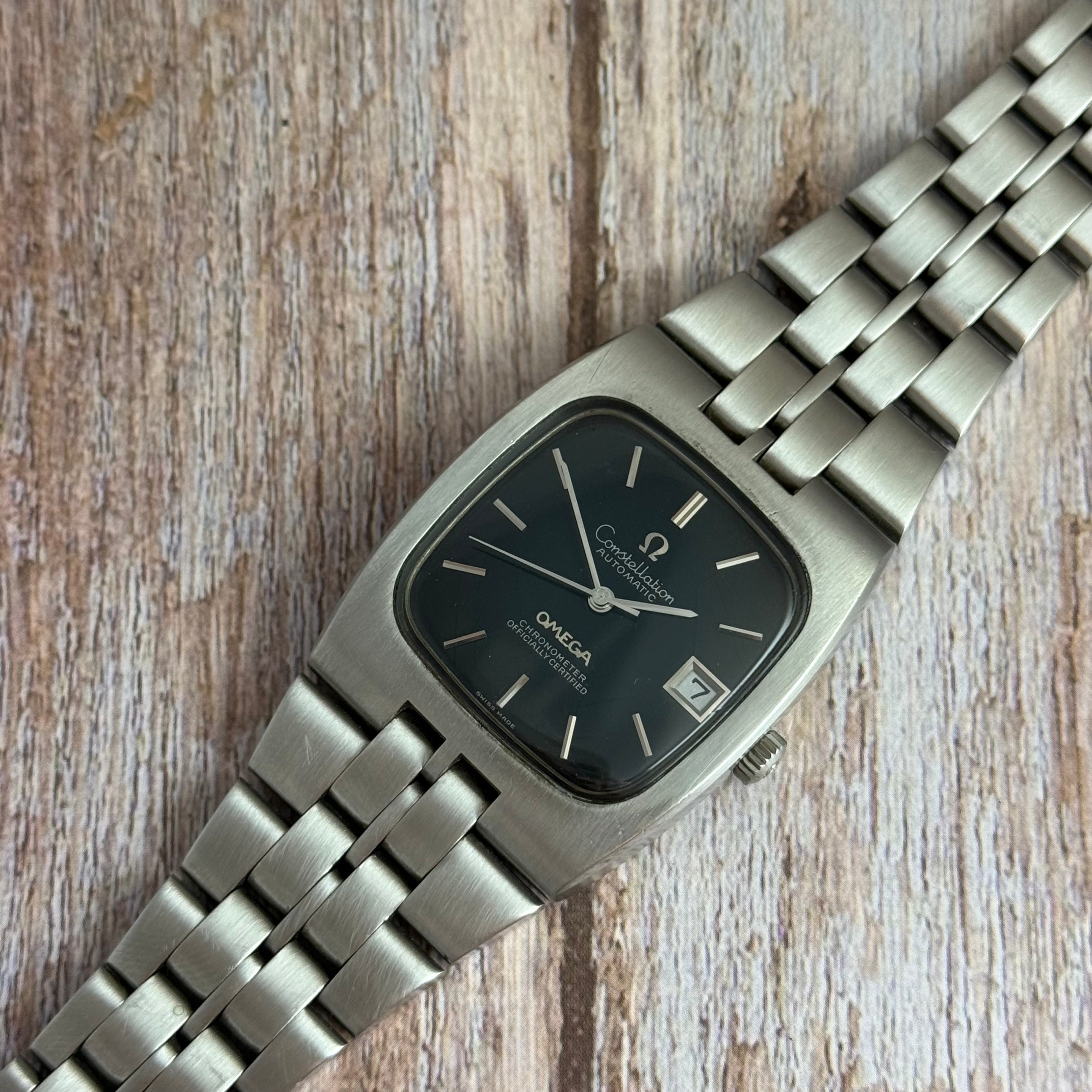 1969 Omega constellation automatic “luxury green” spider web patina gentlemen’s wrist watch 34mm (167.047) boxed