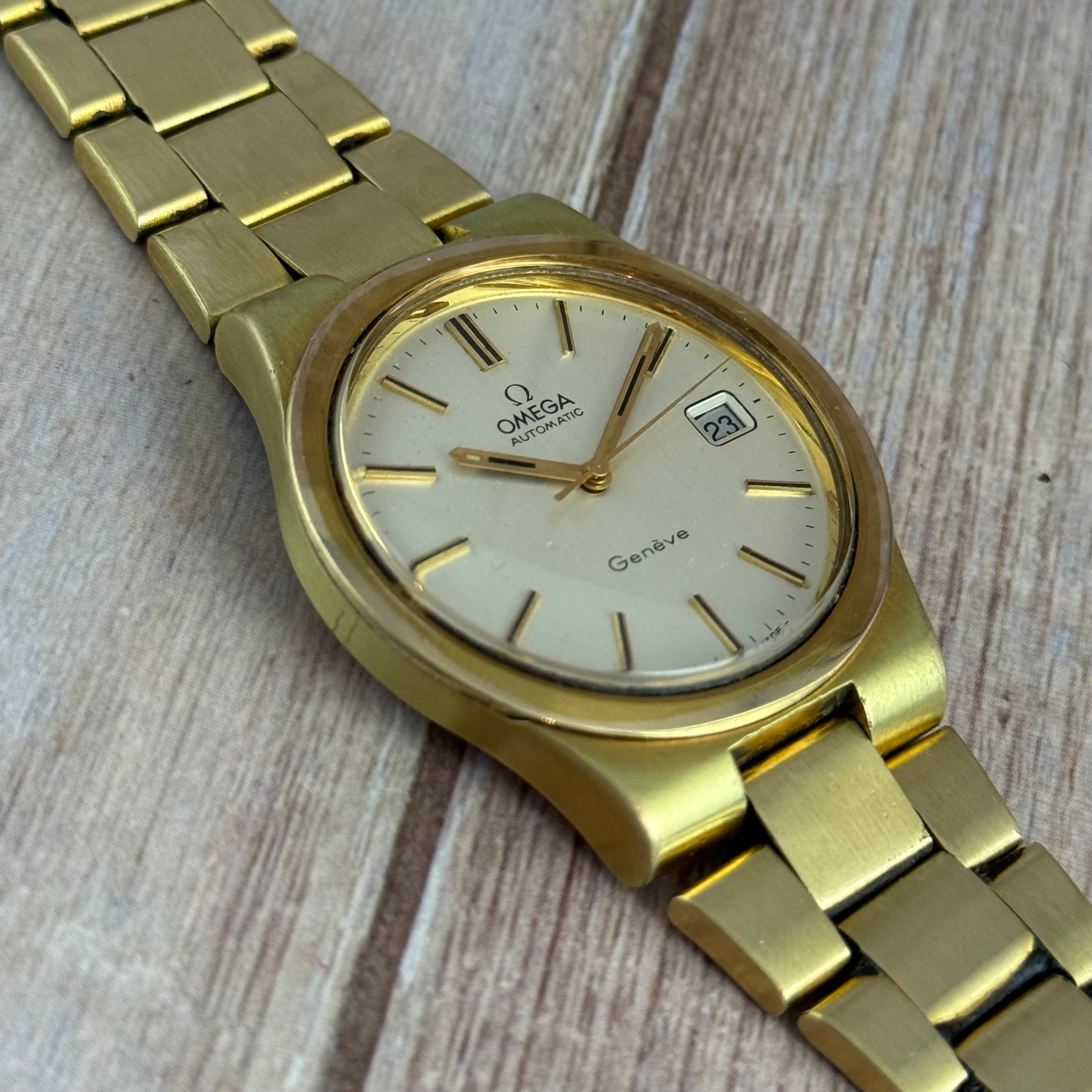 1973 Omega Geneve Automatic Men’s Gold Plated Watch Integral Bracelet 36mm