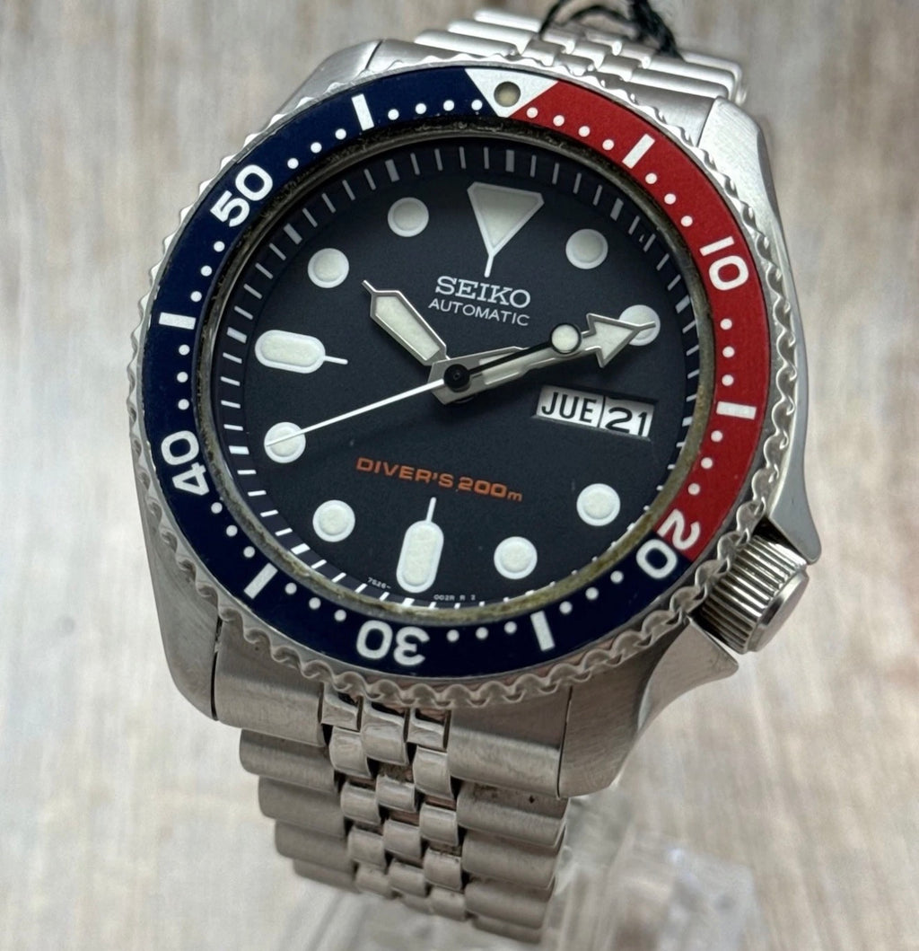 1996 Seiko Automatic Men’s Divers Watch Pepsi 200M (SKX009K) NEW OLD STOCK