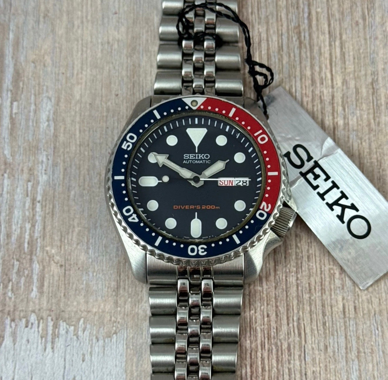 1996 Seiko Automatic Men’s Divers Watch Pepsi 200M (SKX009K) NEW OLD STOCK