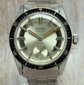 1960s Duward Oceanic men’s divers watch Bakelite bezel