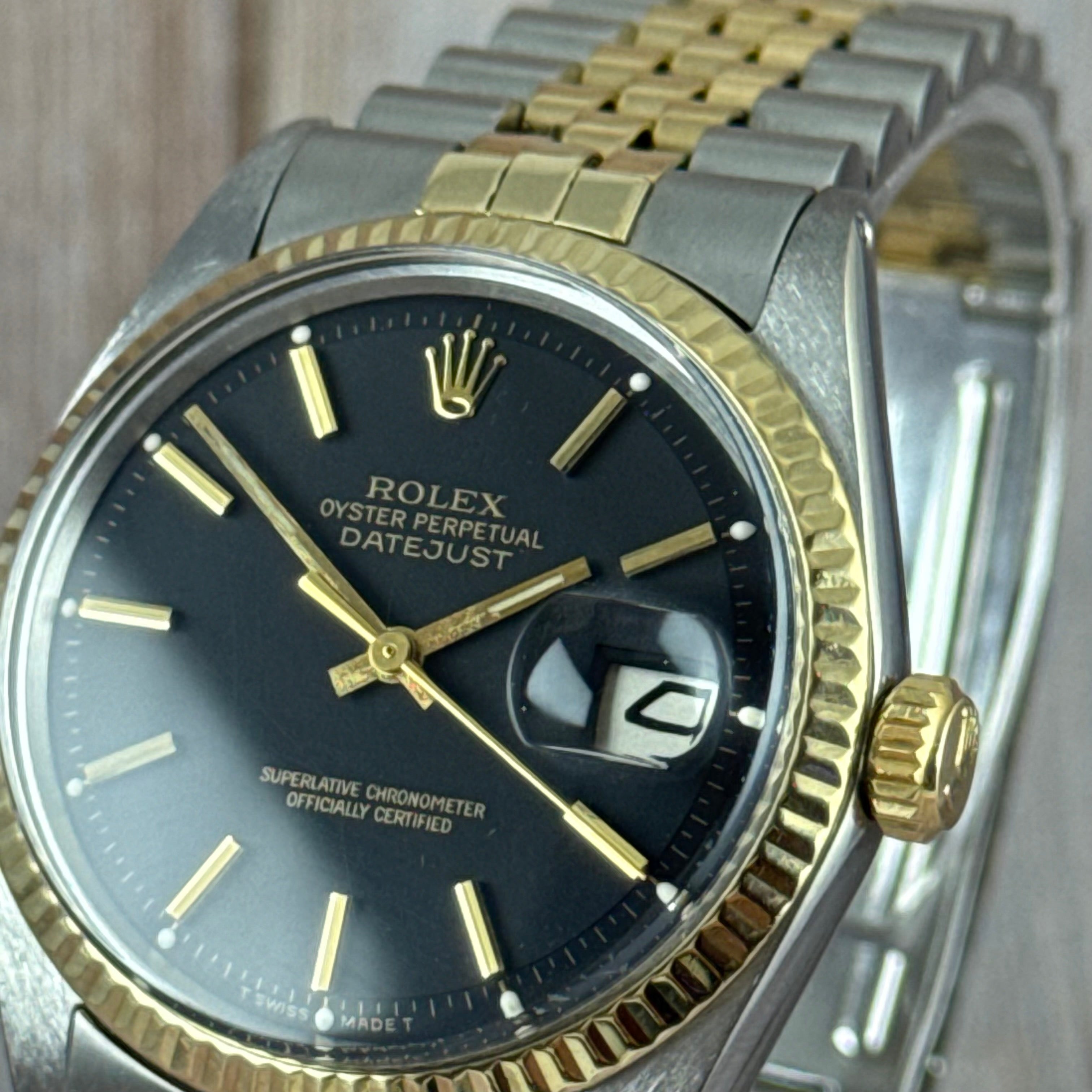 1972 Rolex Datejust 36 18k Gold & Steel 1601 Men’s Wrist Watch Vintage Box & tag