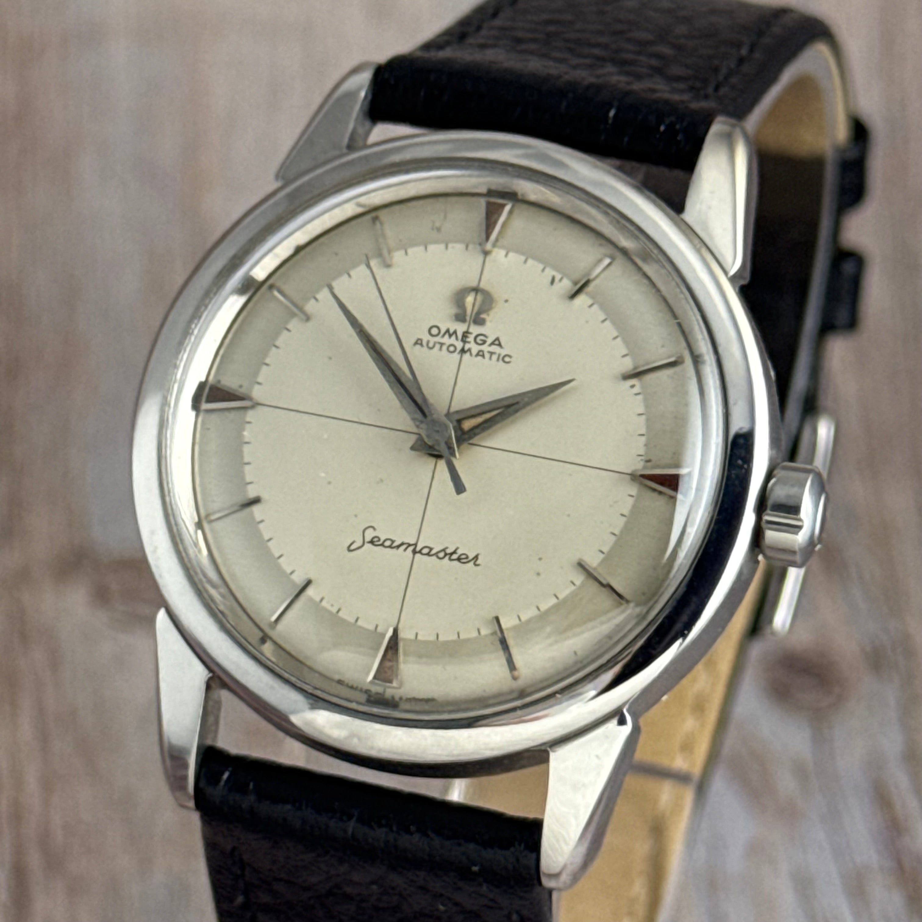 1958 Omega Seamaster automatic men’s cross-hair wrist watch two tone dial steel