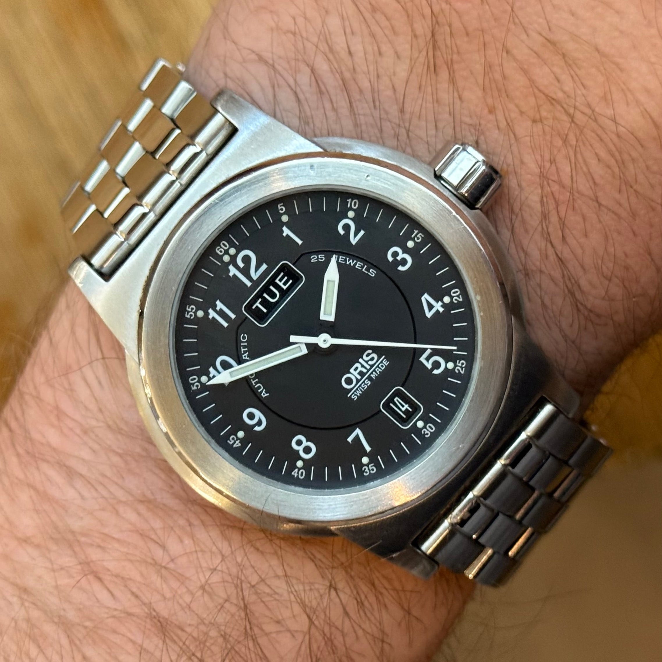 Oris BC3 Day Date 7500 (JP3) Automatic mens Watch Jurassic park Sam Niel