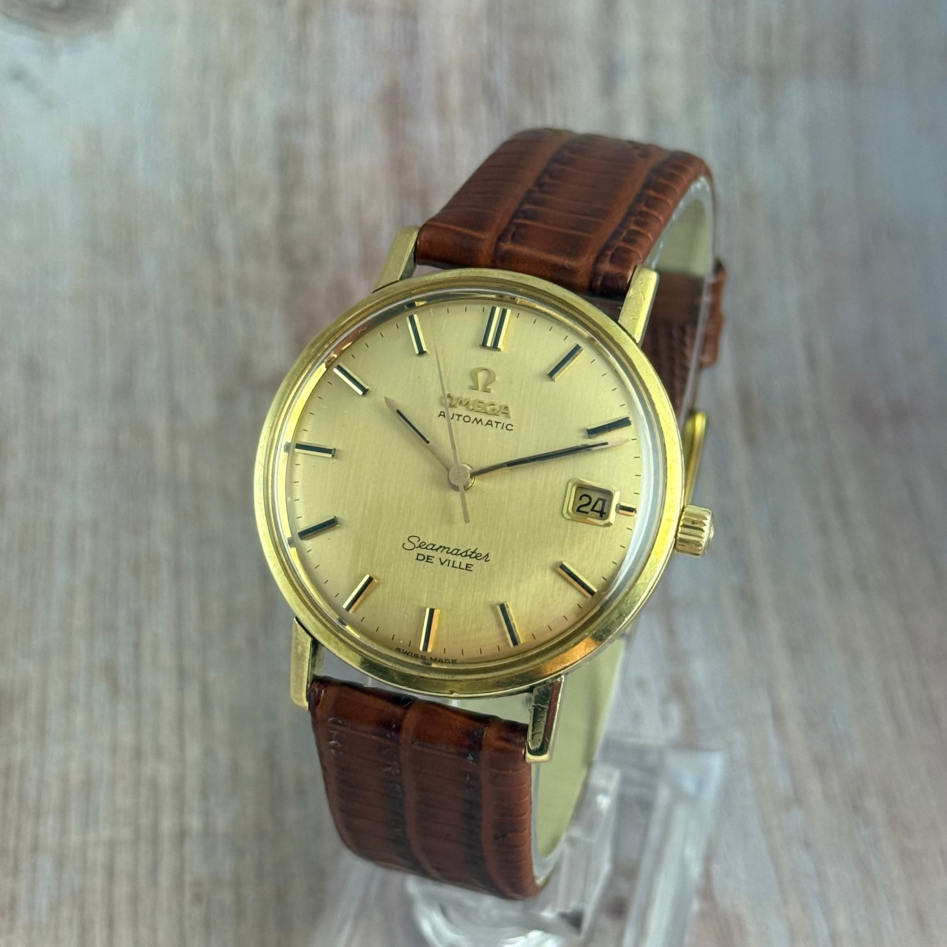 18ct Solid Gold Omega Seamaster Automatic Gold Onyx Dial 35mm (c1963) 166.025