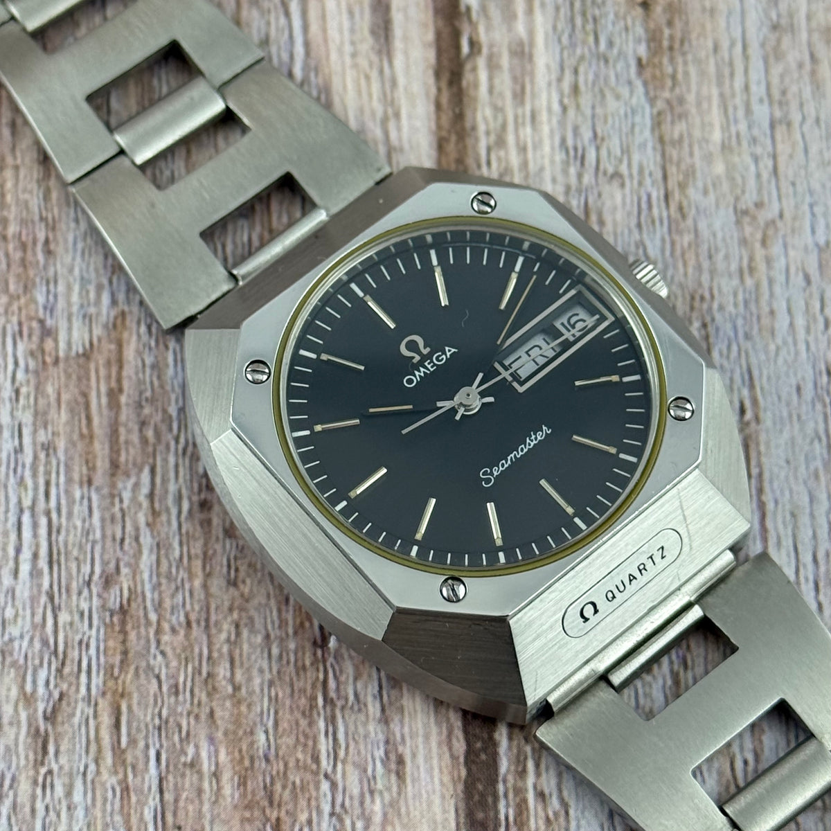 1970s Omega Seamaster Mariner men’s quartz steel wrist watch (196.0054)