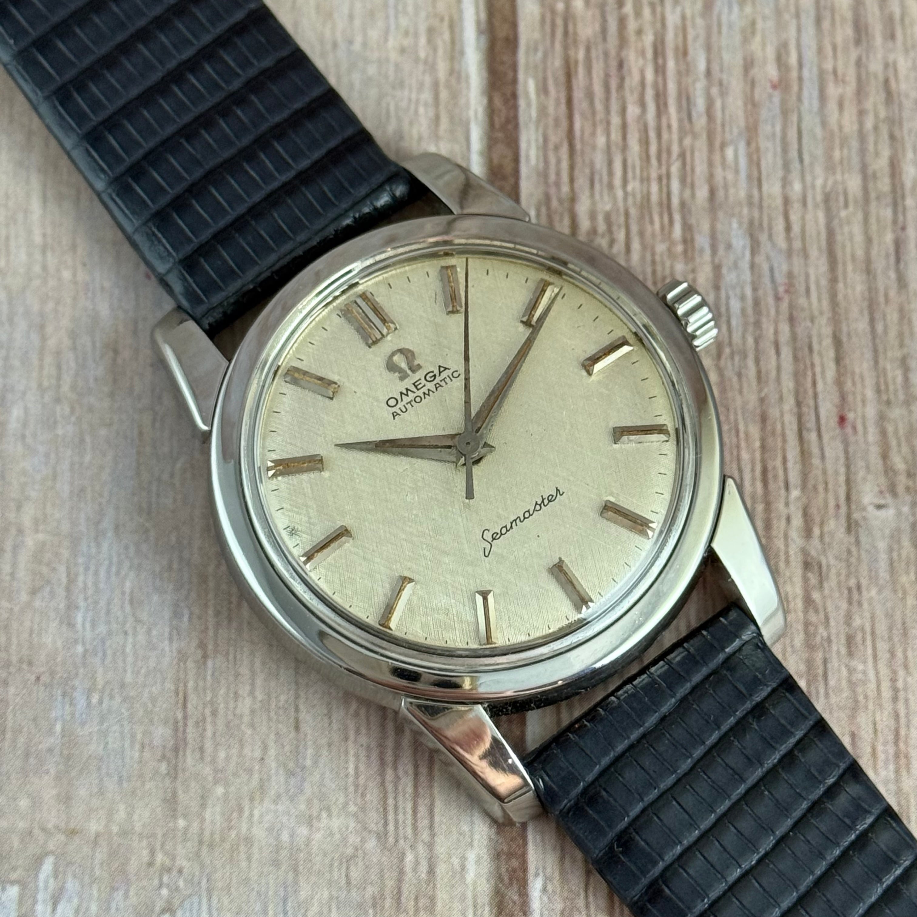 1961 Omega Seamaster Automatic Linen Dial Men’s Steel Watch 14761 1 SC SERVICED
