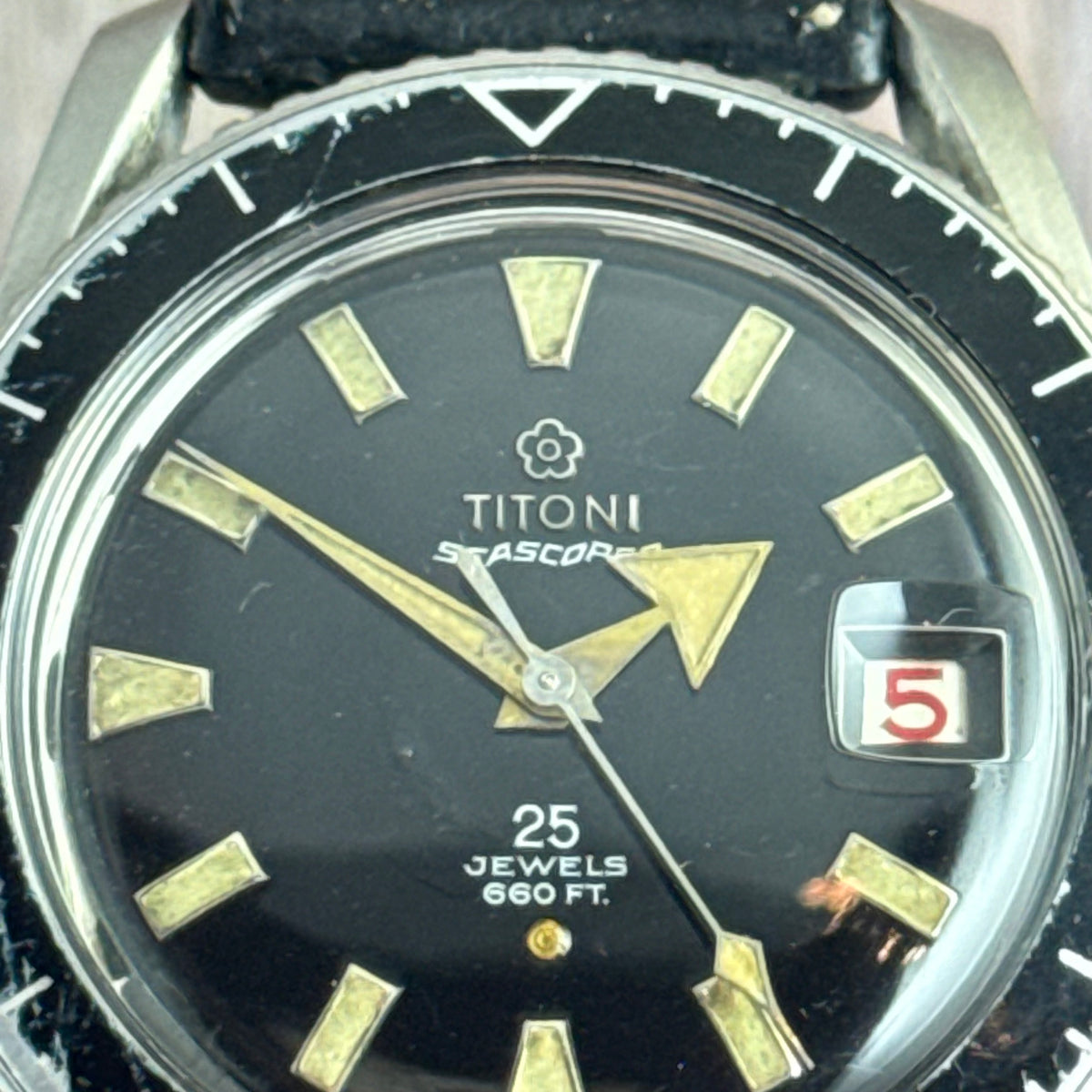 1960s Titoni Seascoper men’s automatic divers watch 25J 660ft