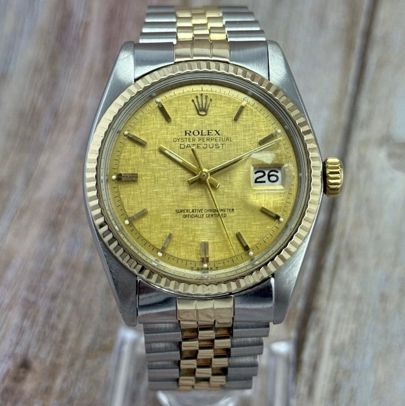 Vintage Rolex Datejust 36 “champagne linen” 18K solid gold & steel