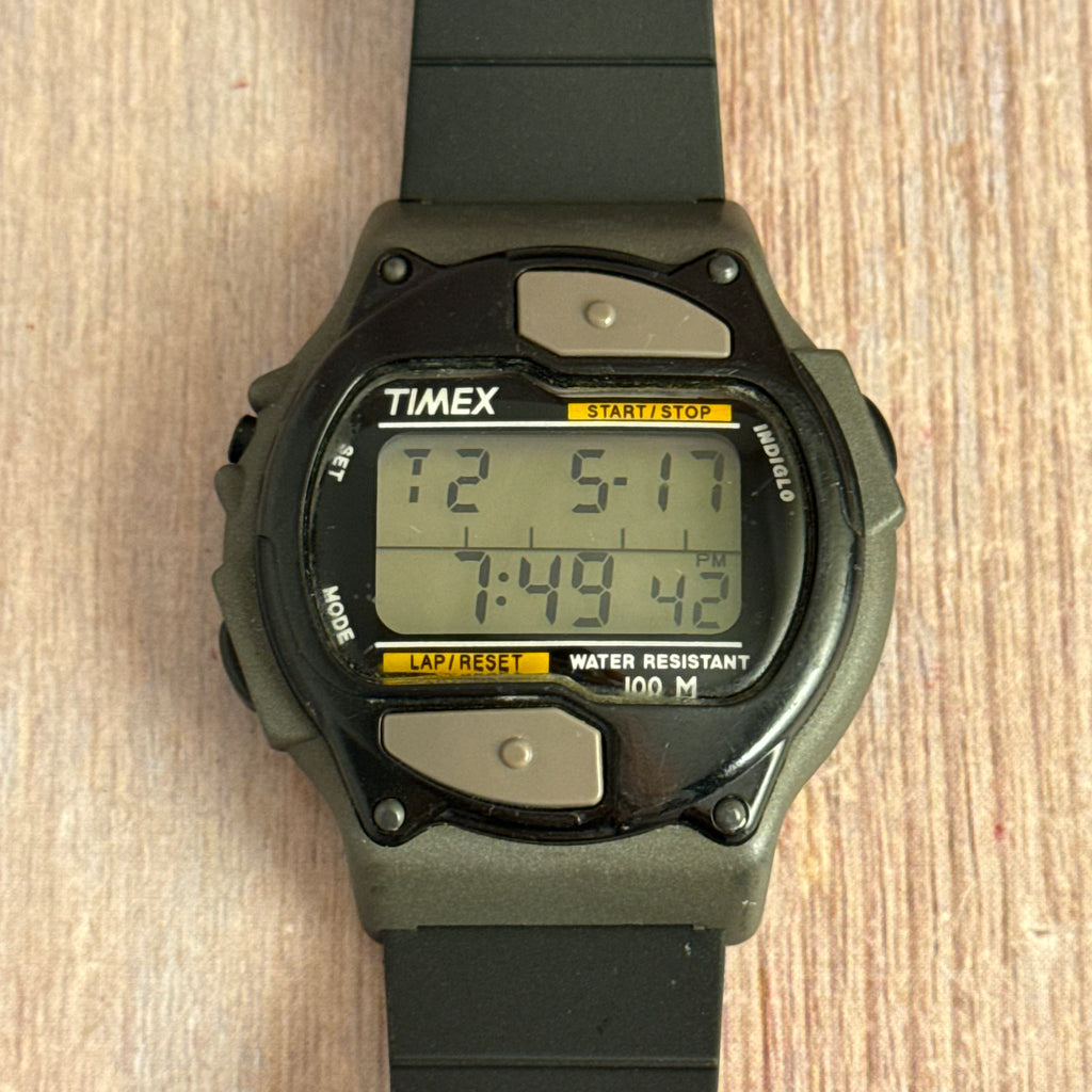 Vintage Timex Stealth “HEAT” worn by Robert De Niro in heat 1995
