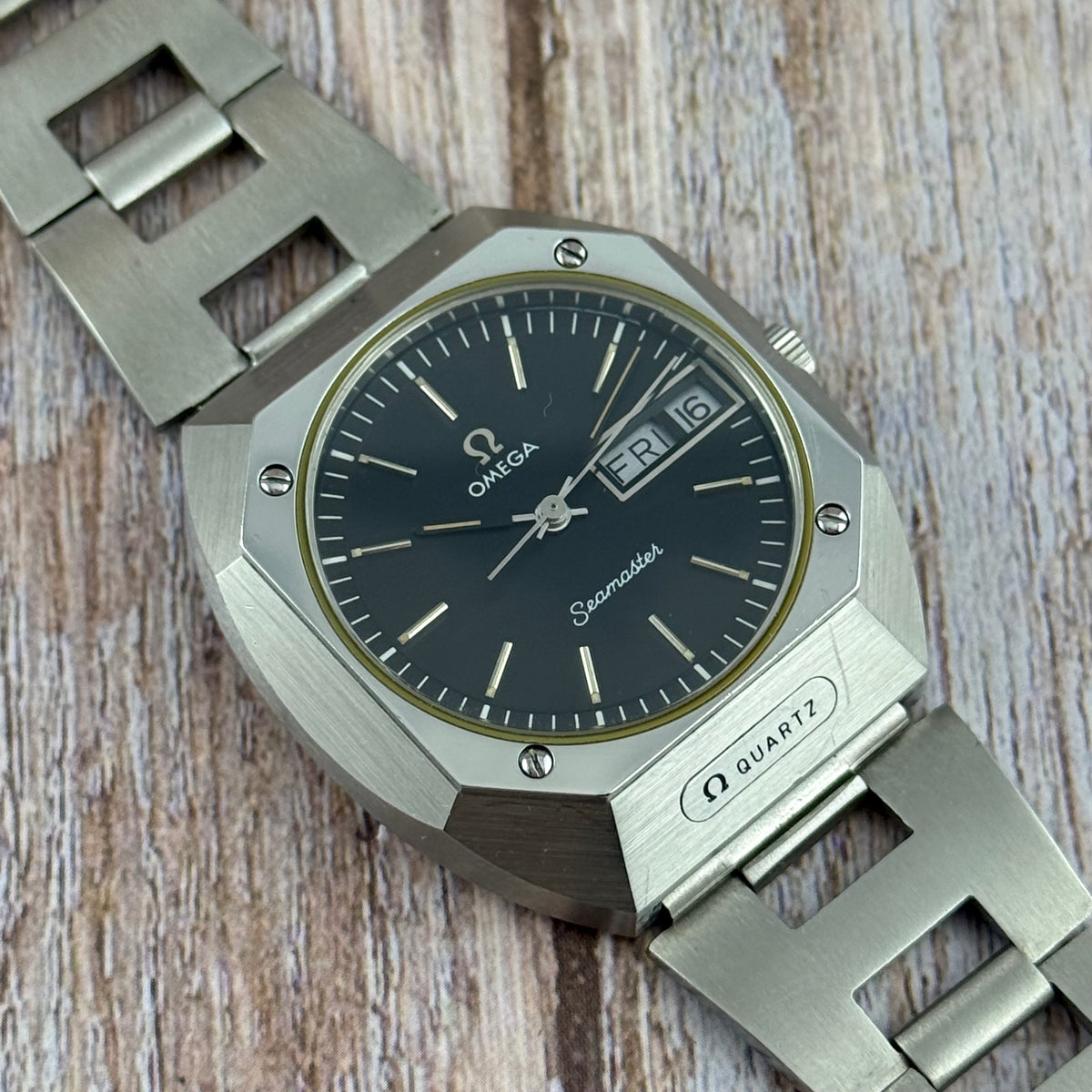 1970s Omega Seamaster Mariner men’s quartz steel wrist watch (196.0054)