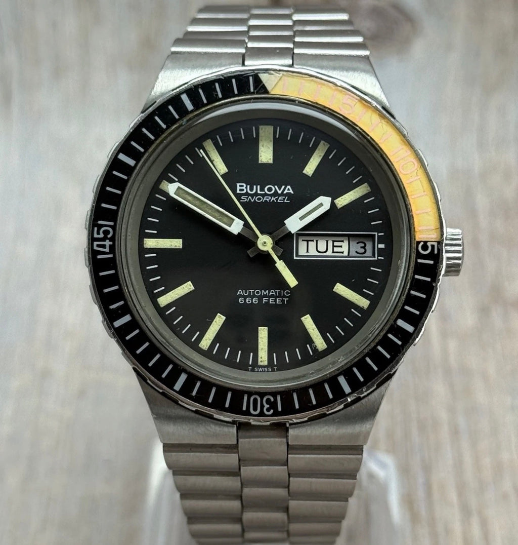 1974 Bulova Snorkel ‘devil Diver’ Men’s Dive Watch 666ft 38mm Boxed  Bakelite