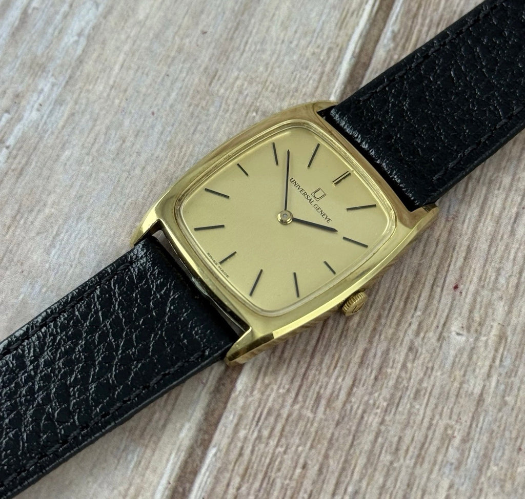 Vintage Universal Geneve Men’s Square Case Wrist Watch Gold Plated 28mm (542114)